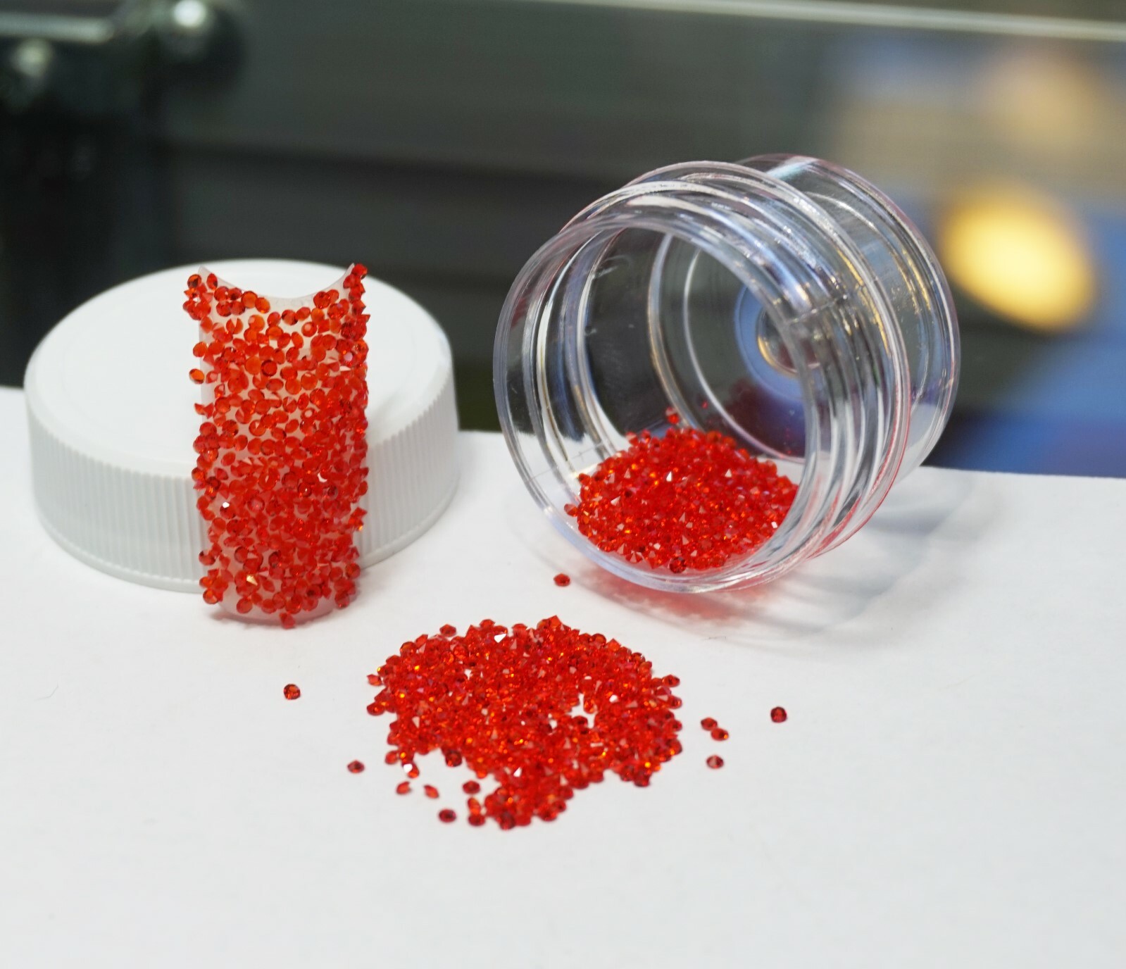RED PREMIUM CRYSTALS FOR NAILS 1000 Pixie Crystals Nail Art Small Gift For Women