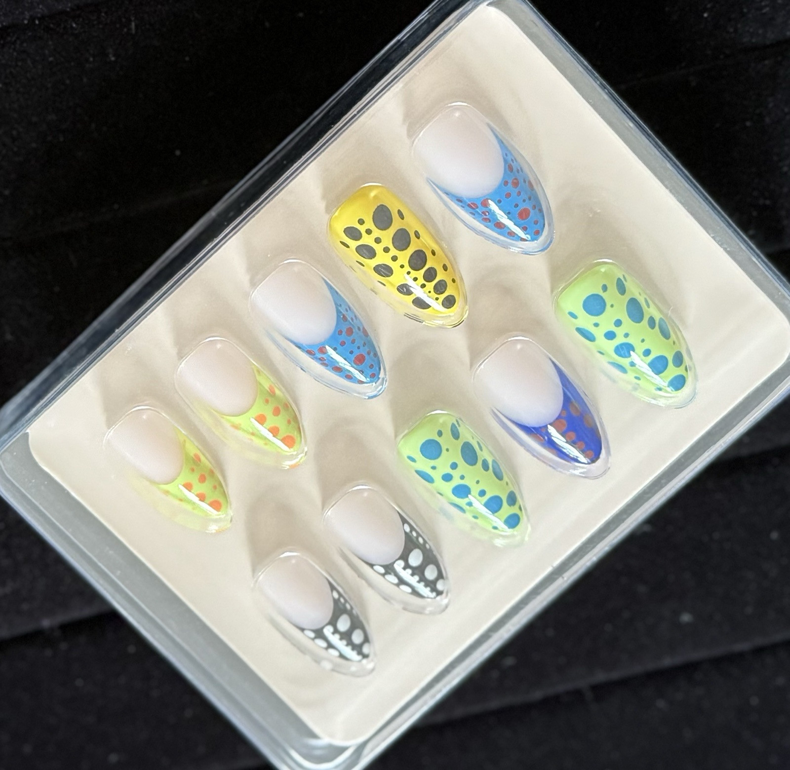 Press On Nails, Sassy MyPrettyLittle Digits~Includes Free Gifts❣️