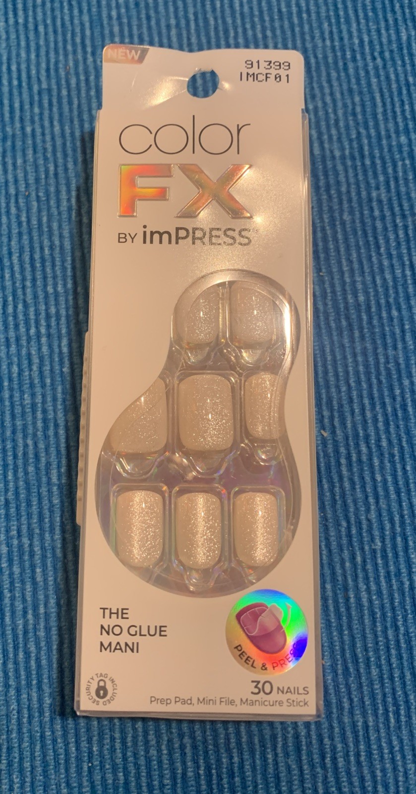 Color FX By imPRESS Press on Nails Rebel White- Short Glitter No Glue Mani