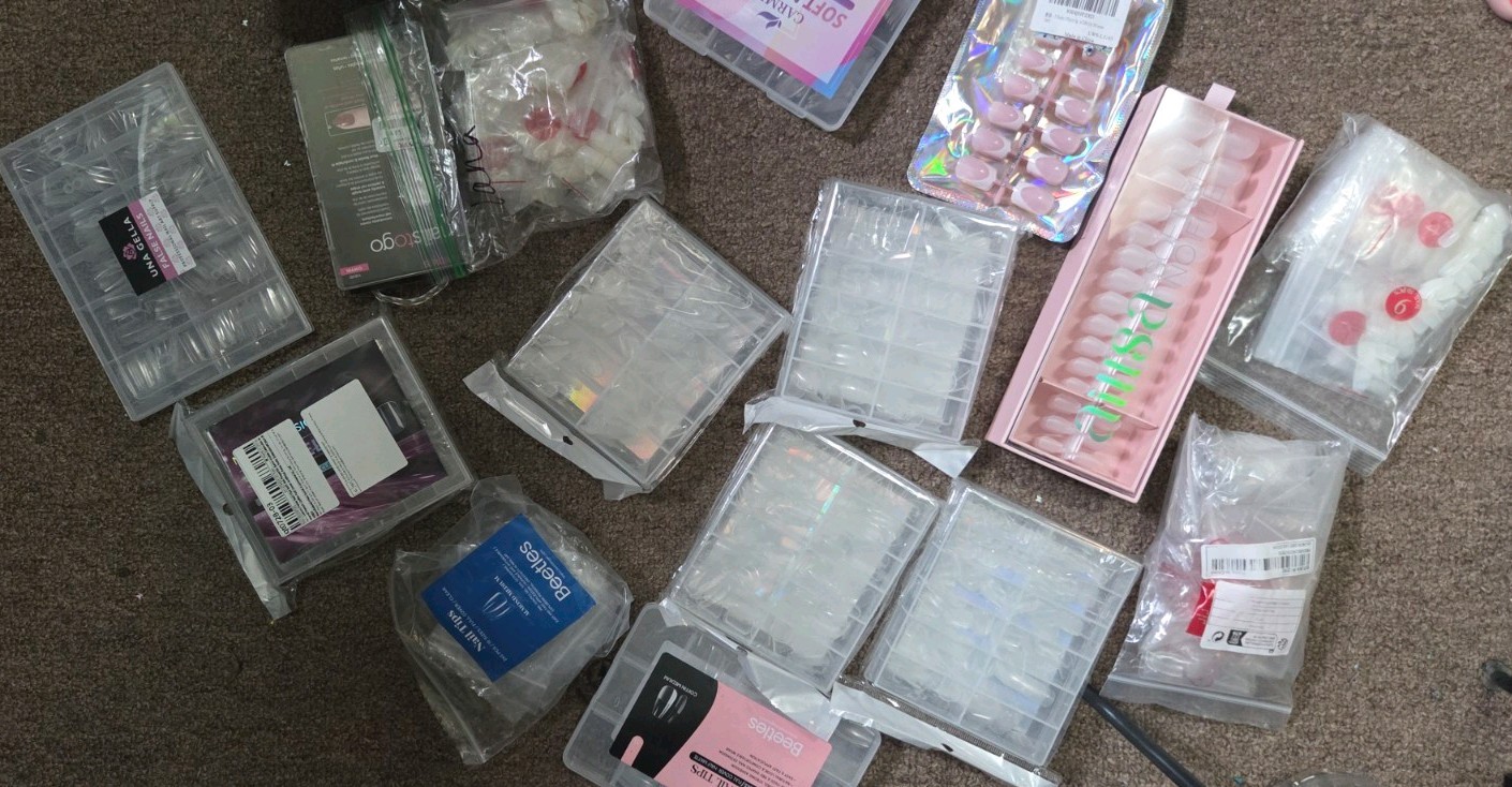 Beetles And Assorted Sizes And Shapes Gel Nail Tips Full Cover