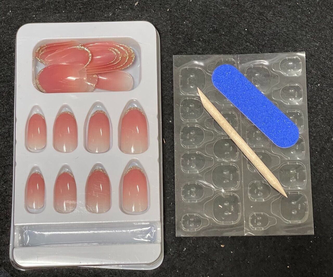 2 Pack of 24Tips/Set Fake Wearable Full Cover Nail Tips Press on Nails COS193