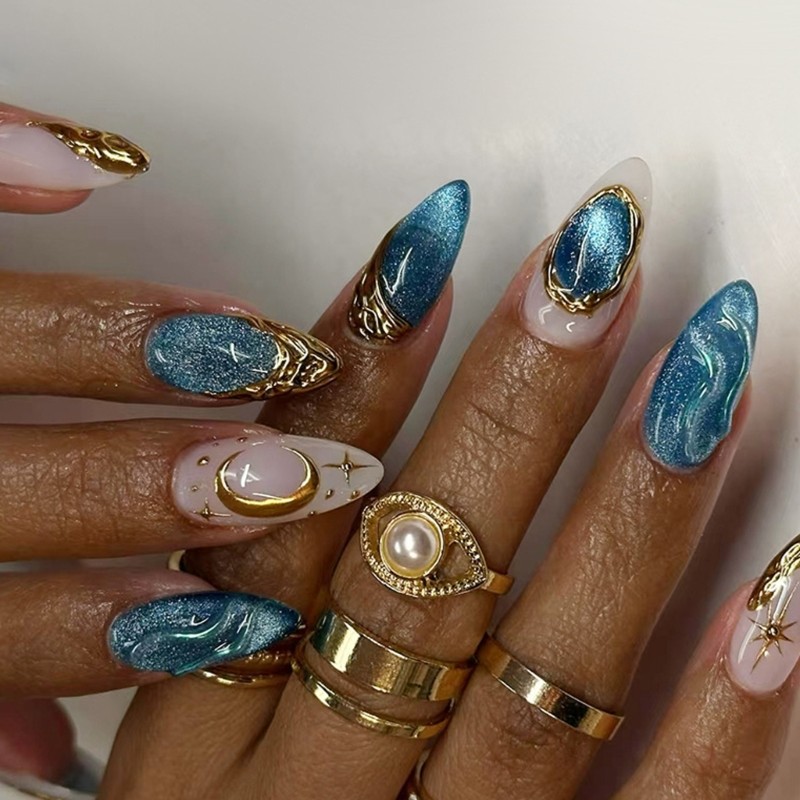 24Pcs False Nail Including Shimmering Cats Eye Design and Deep Sea Star Glamours