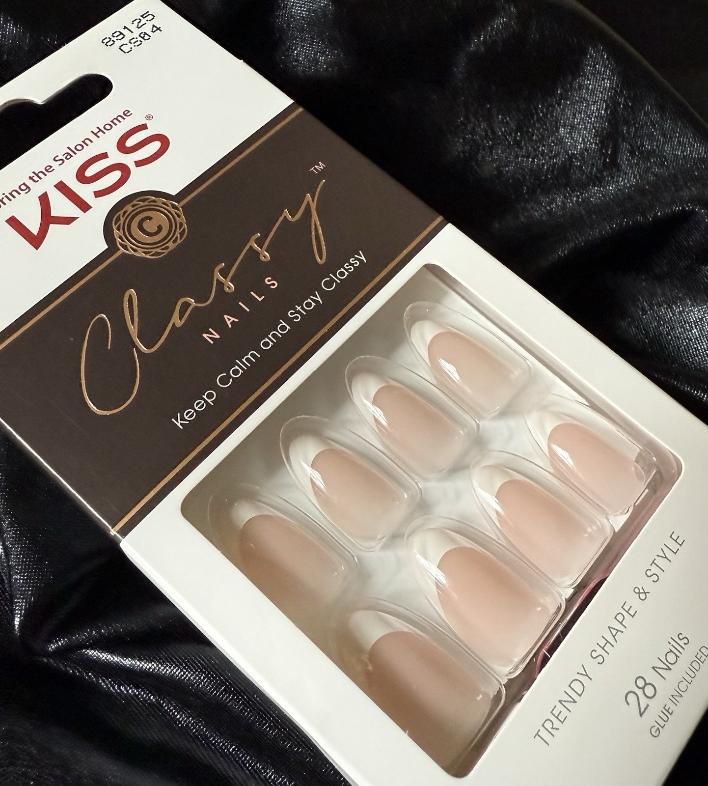Kiss Classy French Press On Nail Set Of 28~Includes Free Gifts💝