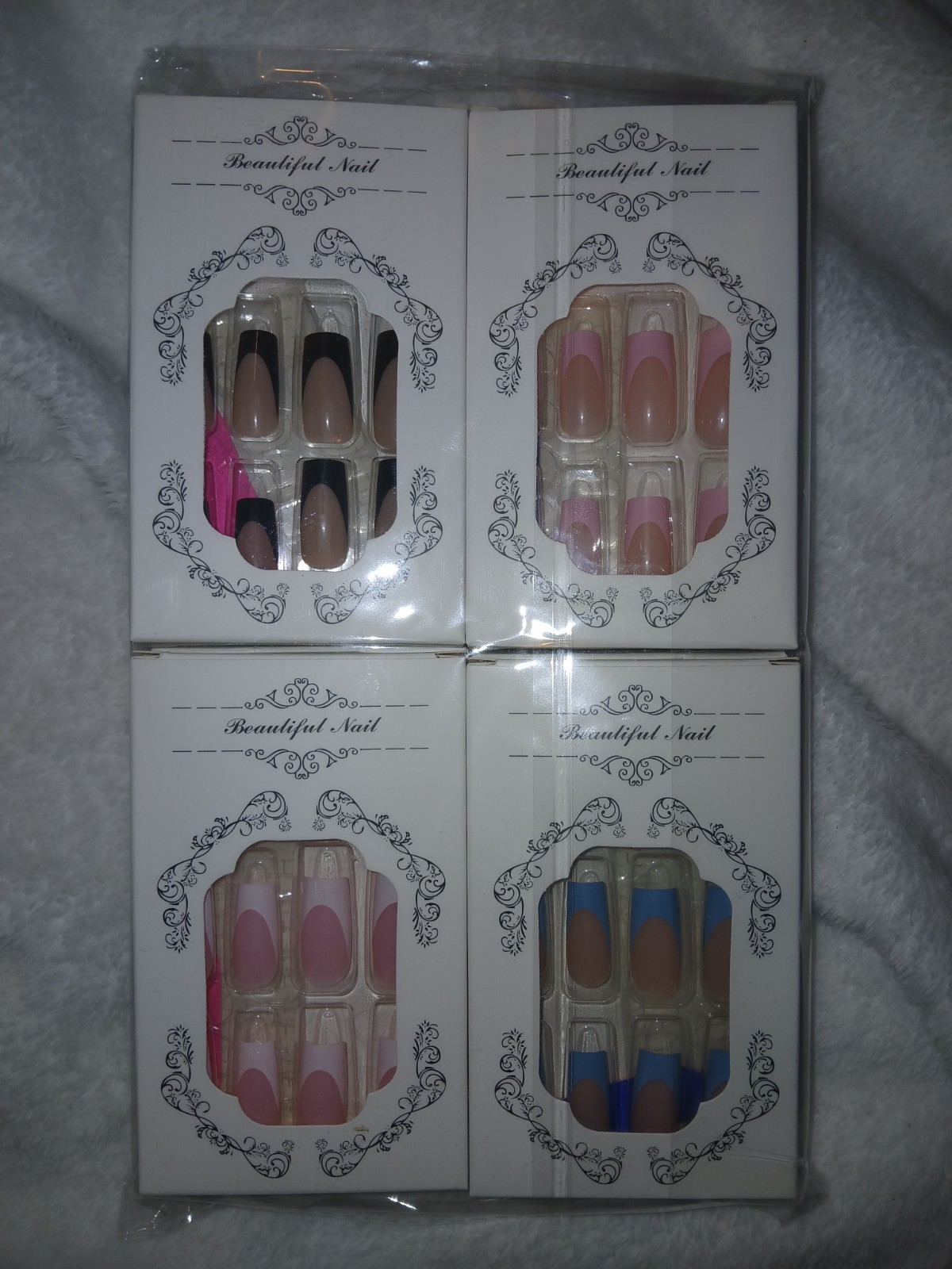 4 Matxhing Sets Of Acrylic Fake Nails For Hands And Feet. Glue NOT Included