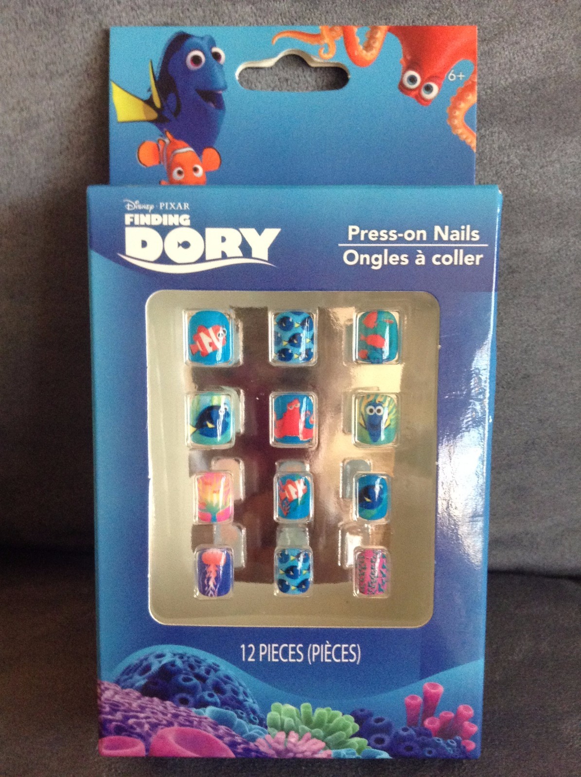 DISNEY PIXAR FINDING DORY GIRLS 12 PIECE PRESS-ON NAIL SET – NEW IN BOX