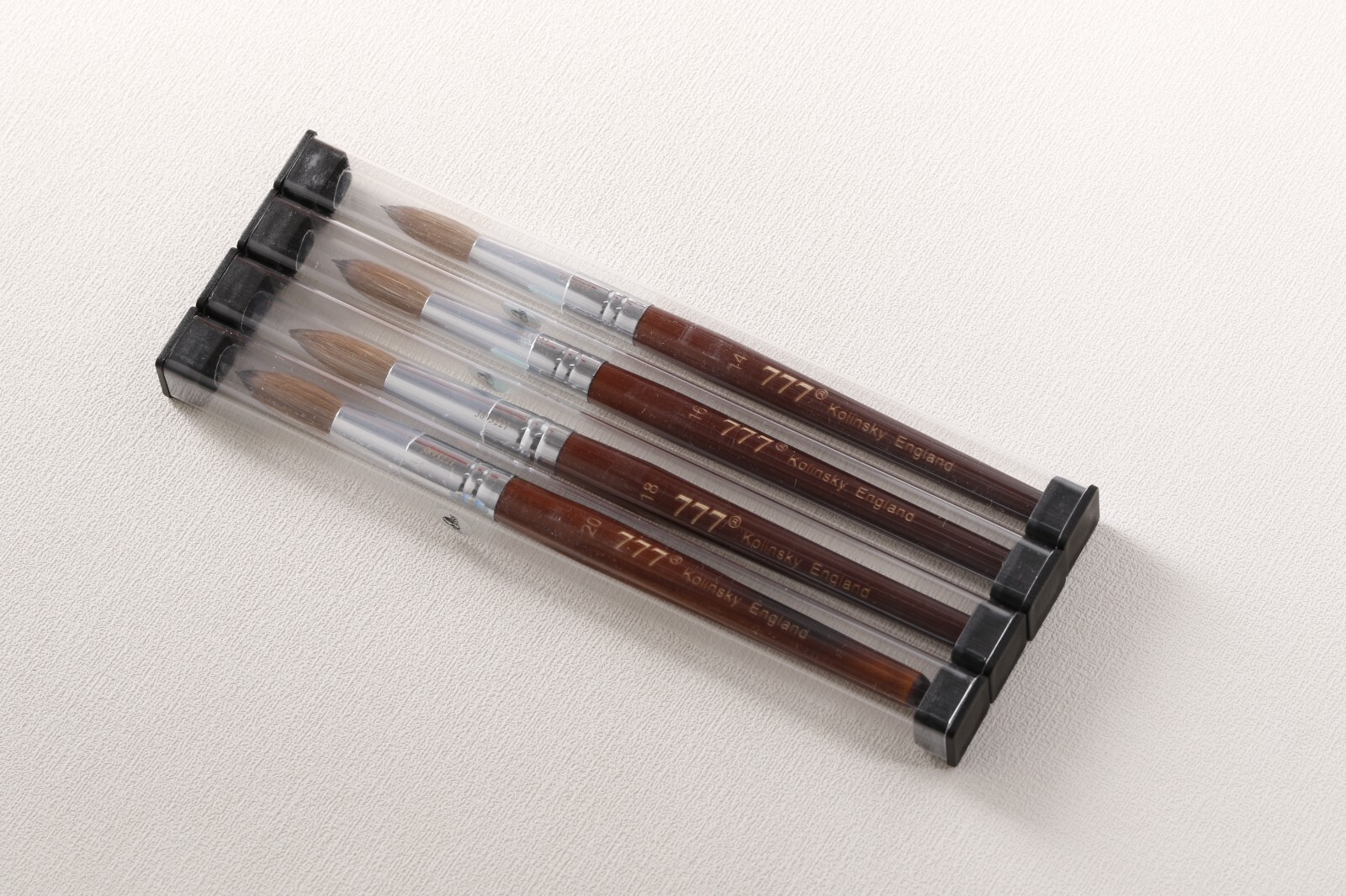 Professional Kolinsky Acrylic Nail Brush Round Wood Handle, smooth and durable