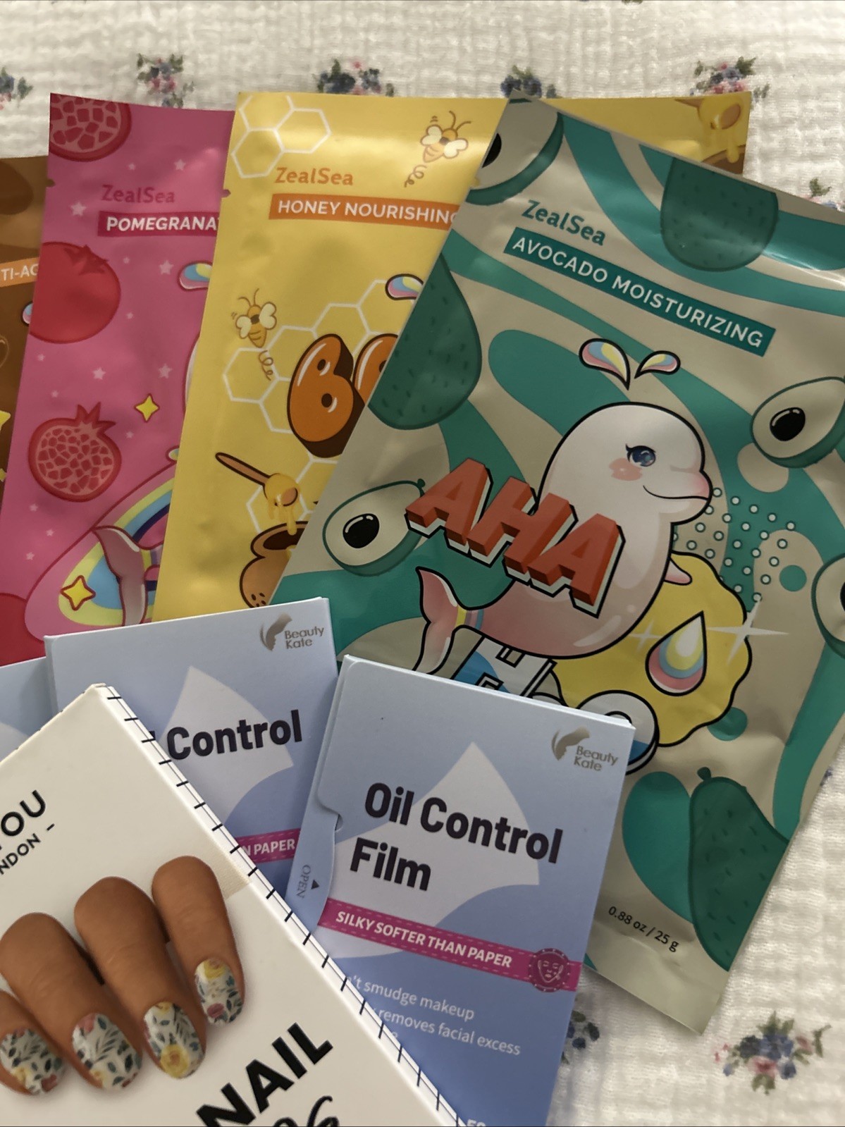15PC Beauty Lot! Gel Nail Strips, Face Masks, Oil Control Film For Skin & Nails