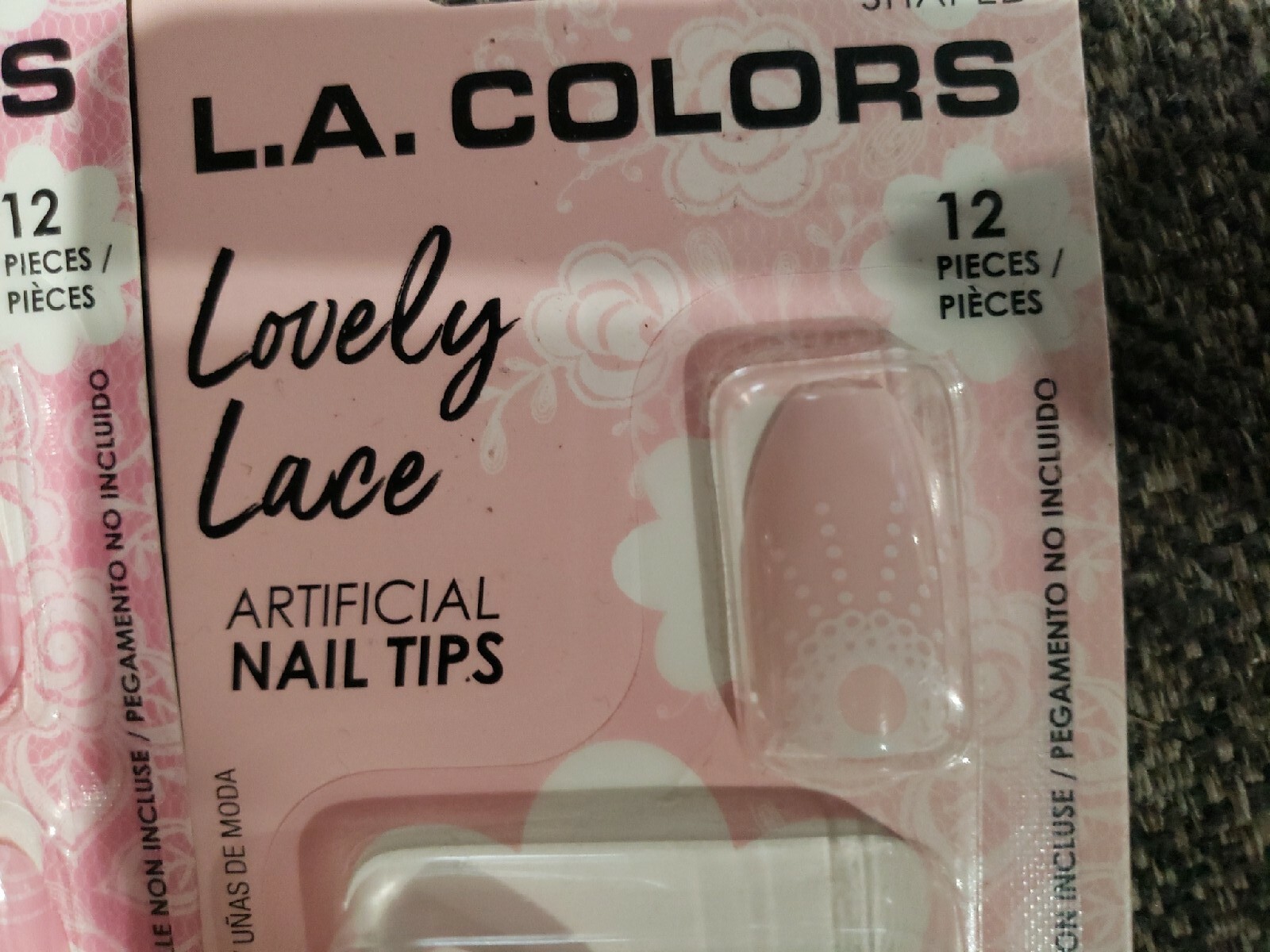 LA COLORS Enchanted artificial nails, lot of 3 Pairs of Lovely Lace 3 Pink Shade