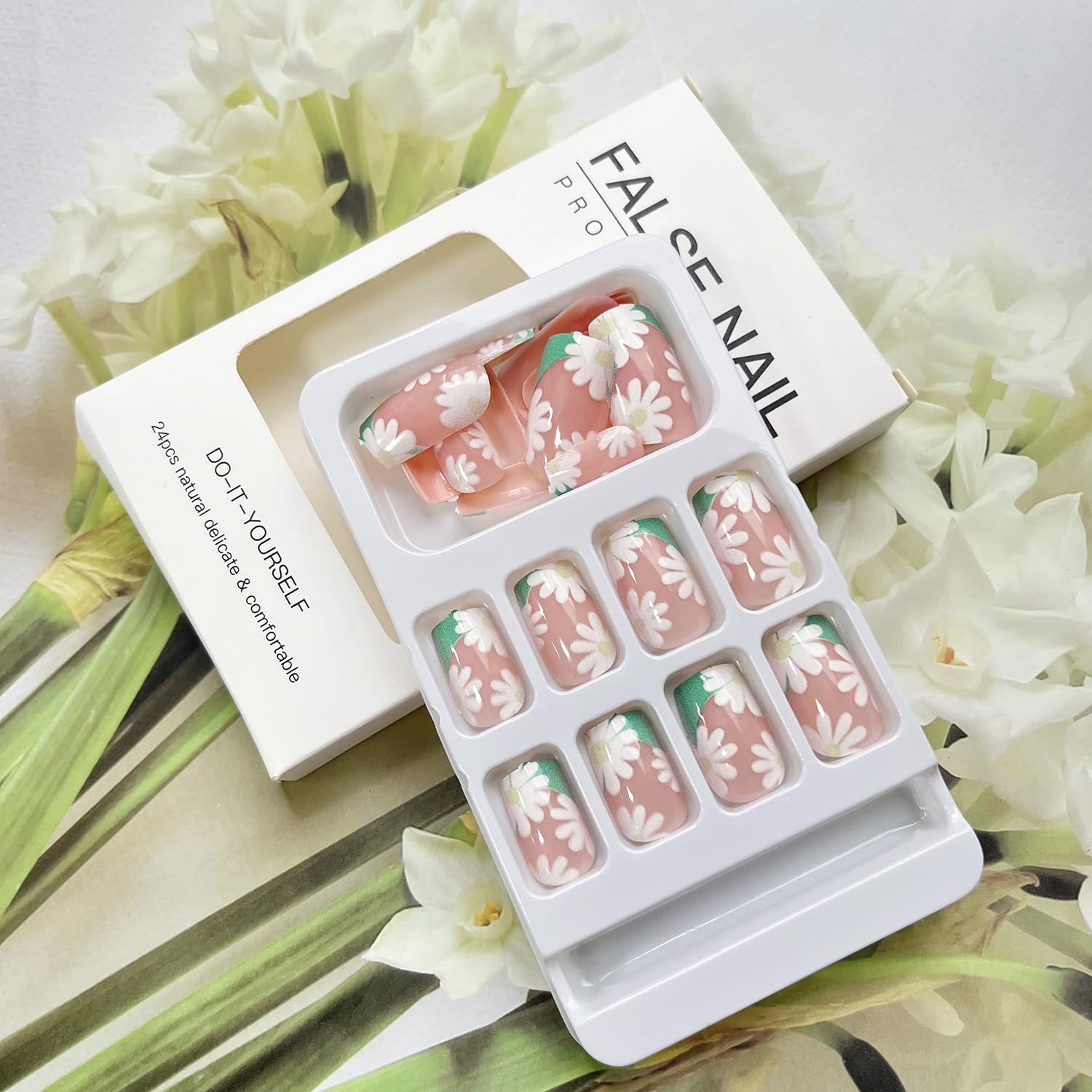 Flower Press on Nails French Tip Fake Nails with Designs Daisy Stick on Nails…