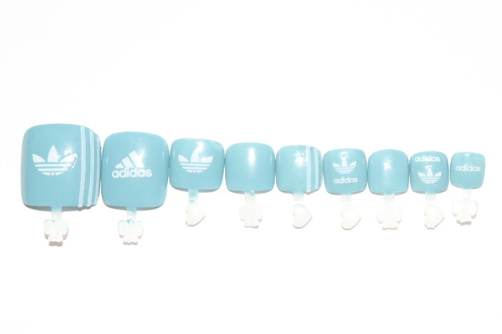 ADIDAS old school track suit inspired- press on Toe nail set-Set of 18