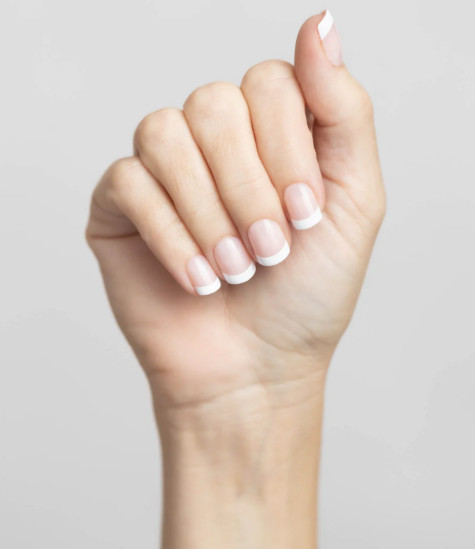 Red Aspen Nail Dashes Press-On Nails Nell’s French Tip Manicure Short Square (2)