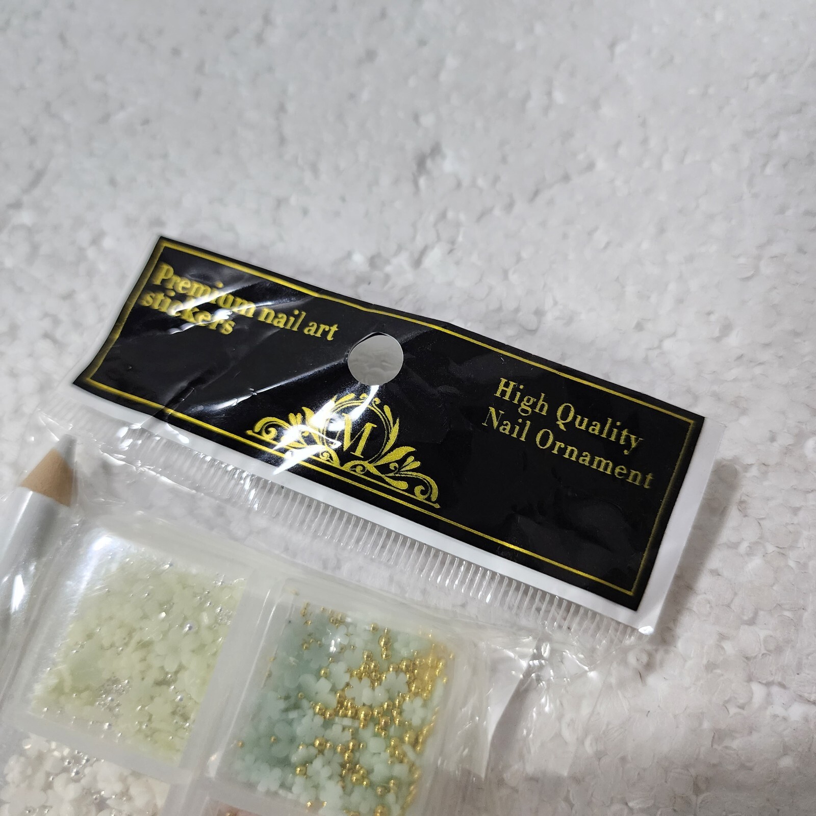 BAIYIYI Mixed 3D Flower Nail Charms, Metal Caviar Beads With Pickup Pencil