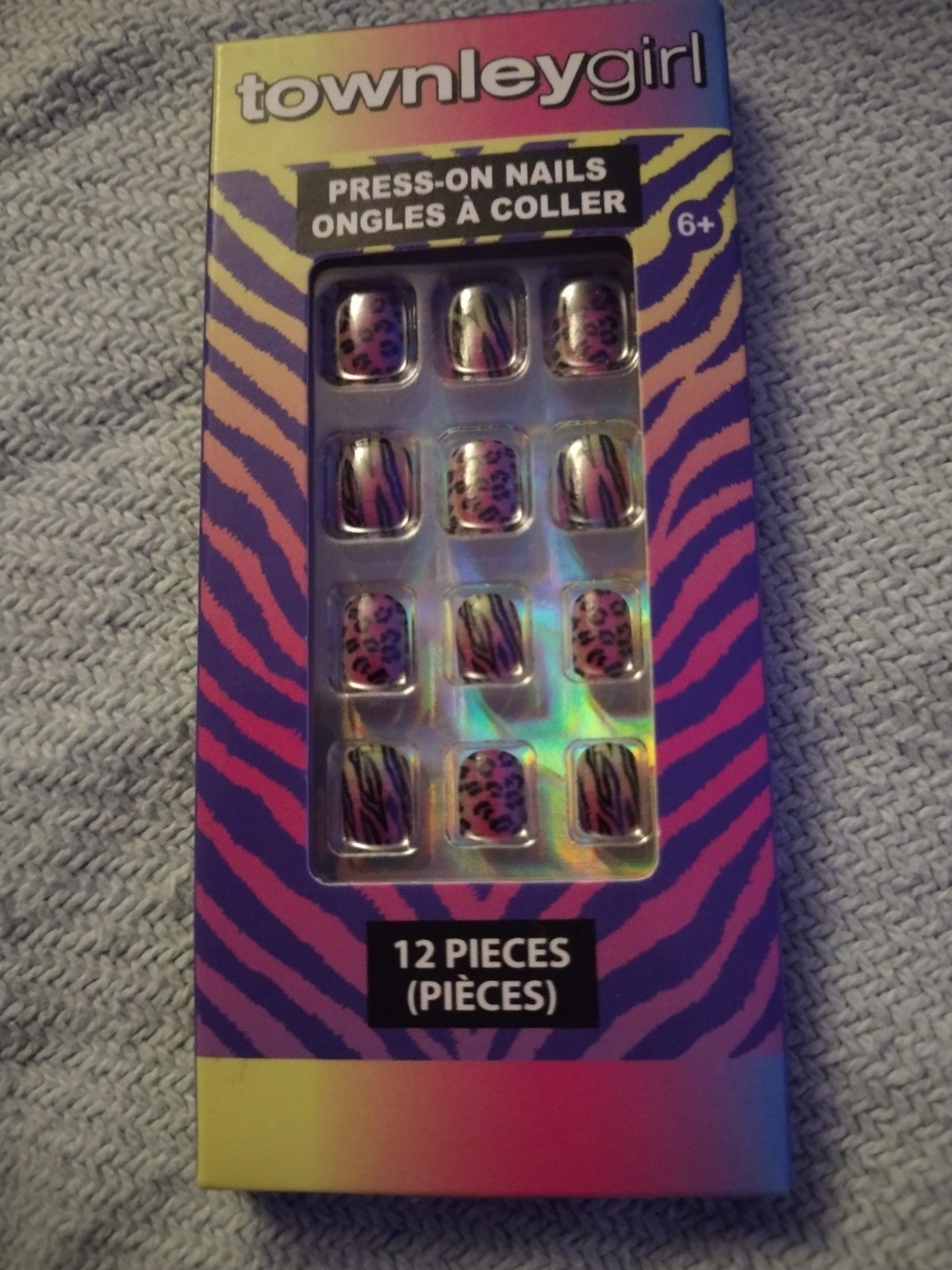New TownleyGirl 12 Piece Ombre Animal Print Colorful Small Press-on Nails For 6+