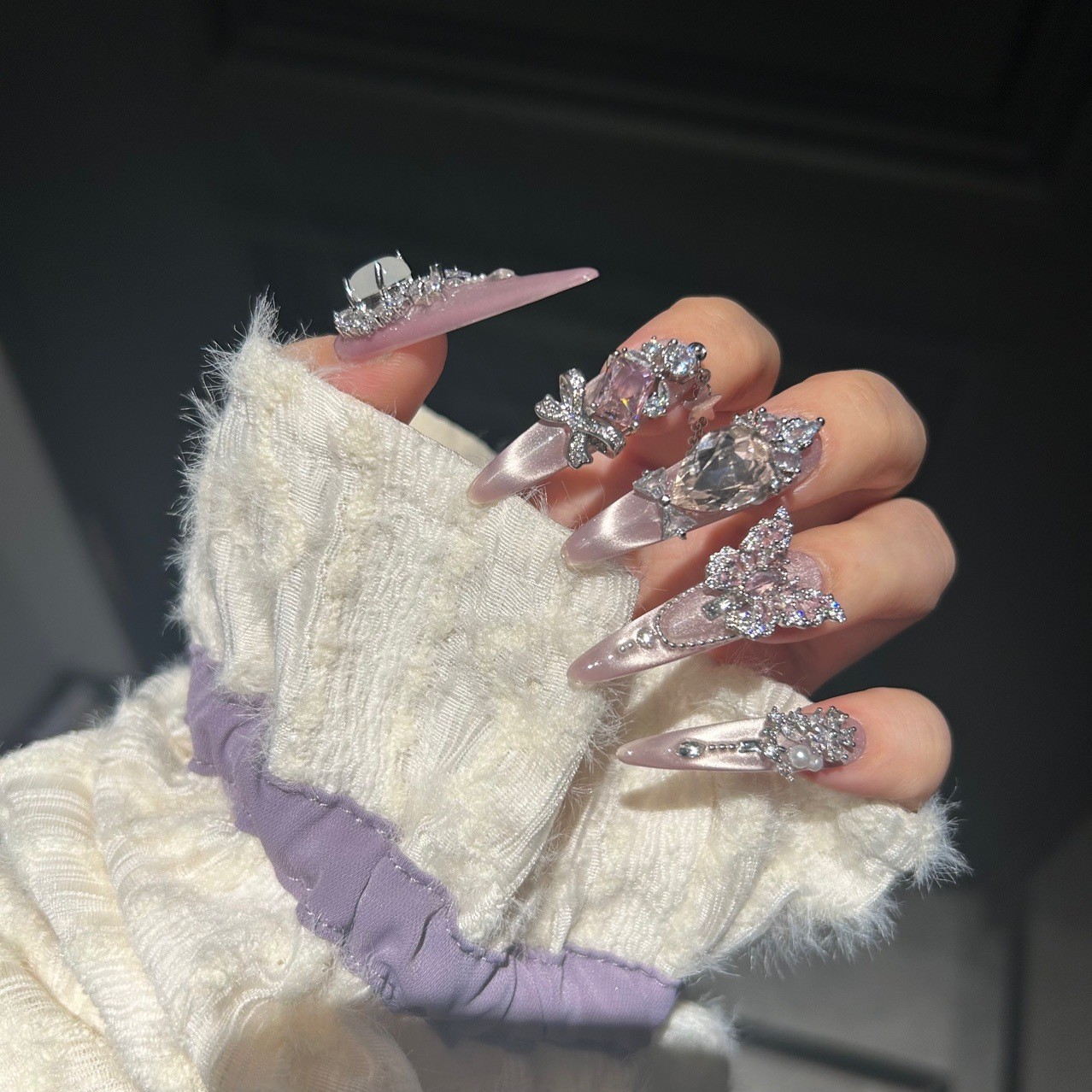 Handmade Press On Nails Dongzhou Crystal Luxury Zircon Nail Art Wholesale