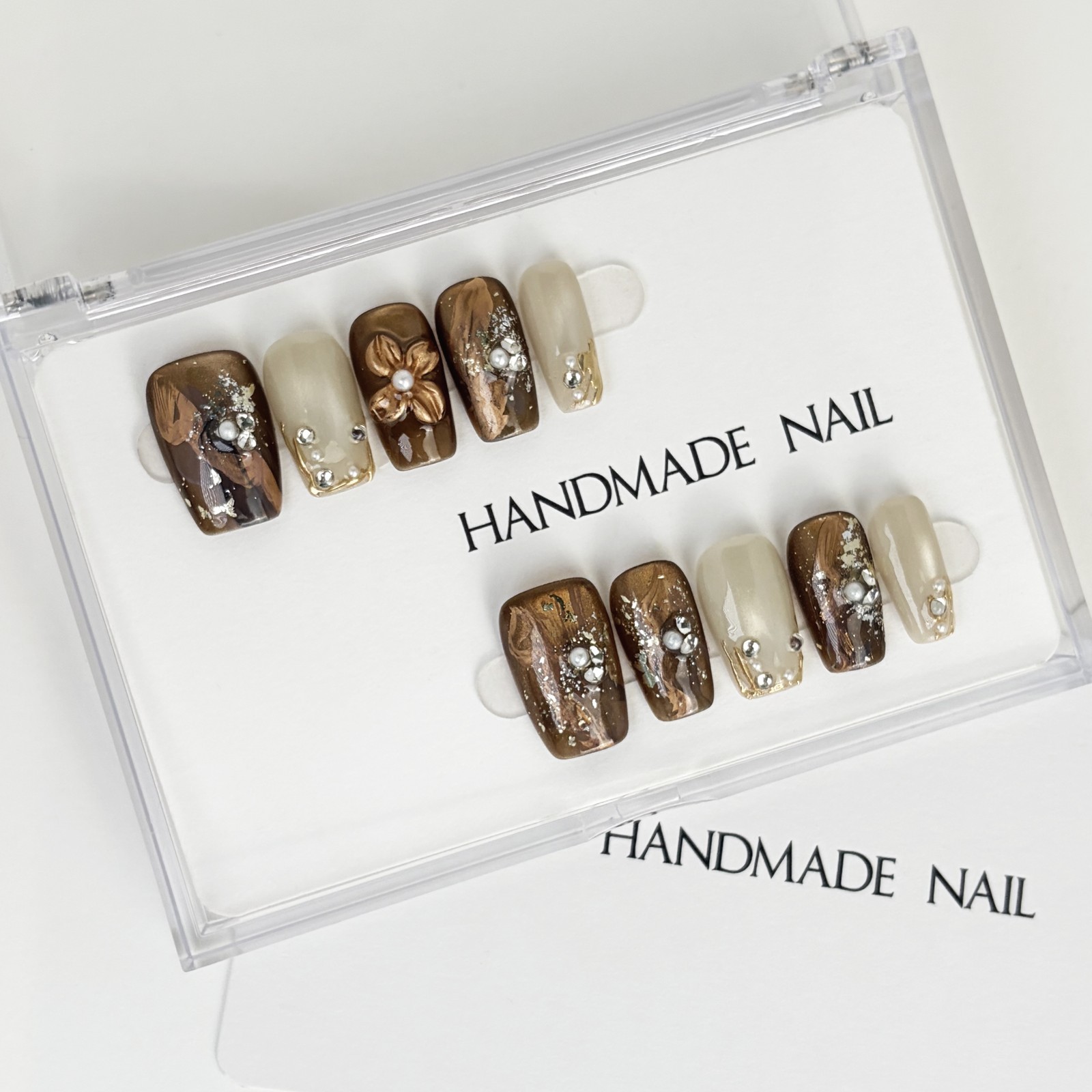 Vintage Gold Amber Press-On Nails with Pearl & Metal Flowers – Square Shape
