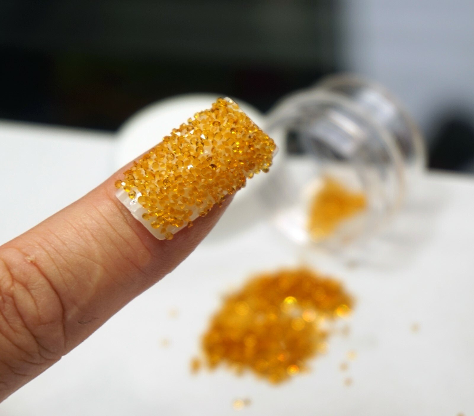 PREMIUM GOLD CRYSTALS FOR NAILS 1000 Pixiecrystals 3D Nail Art Small Gift