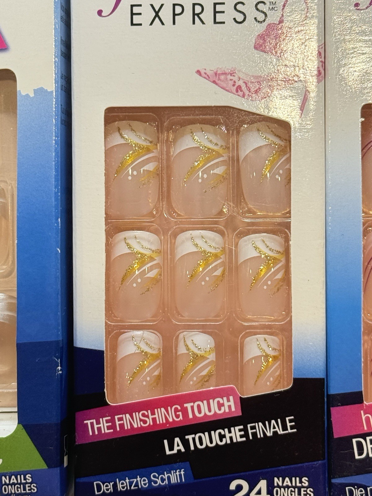Kiss Broadway Fashion Express/ Diva Glue-On Nails Medium SetOf 4