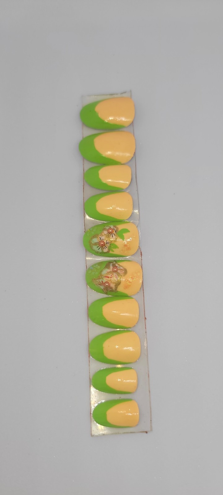 KFN Press On Nails ​Green French|Medium Oval|Hand Painted Floral Foil Art Kit 10