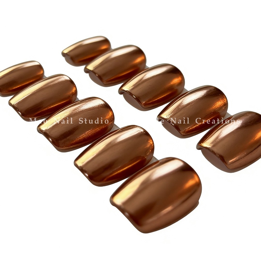 Press on nails – Liquid Amber Gold
