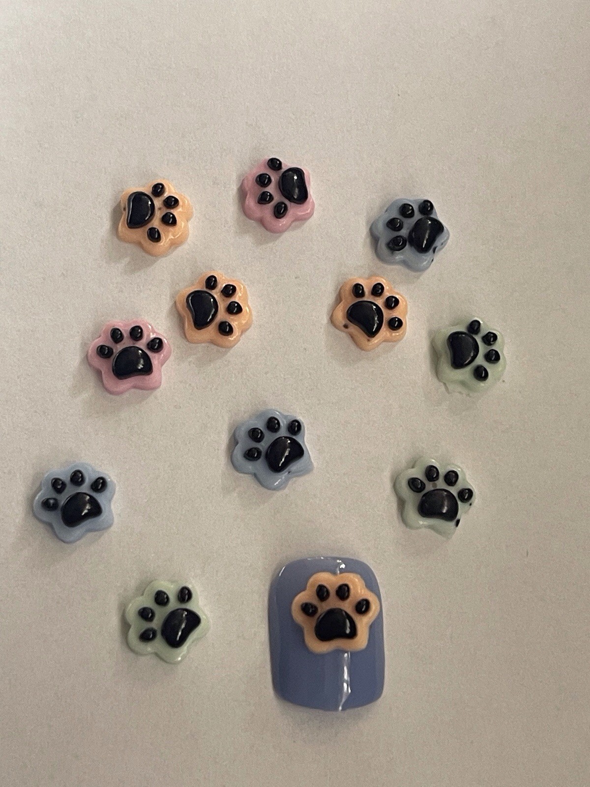 12 PCs Fog Paw Colorful Kawaii Nail Charms