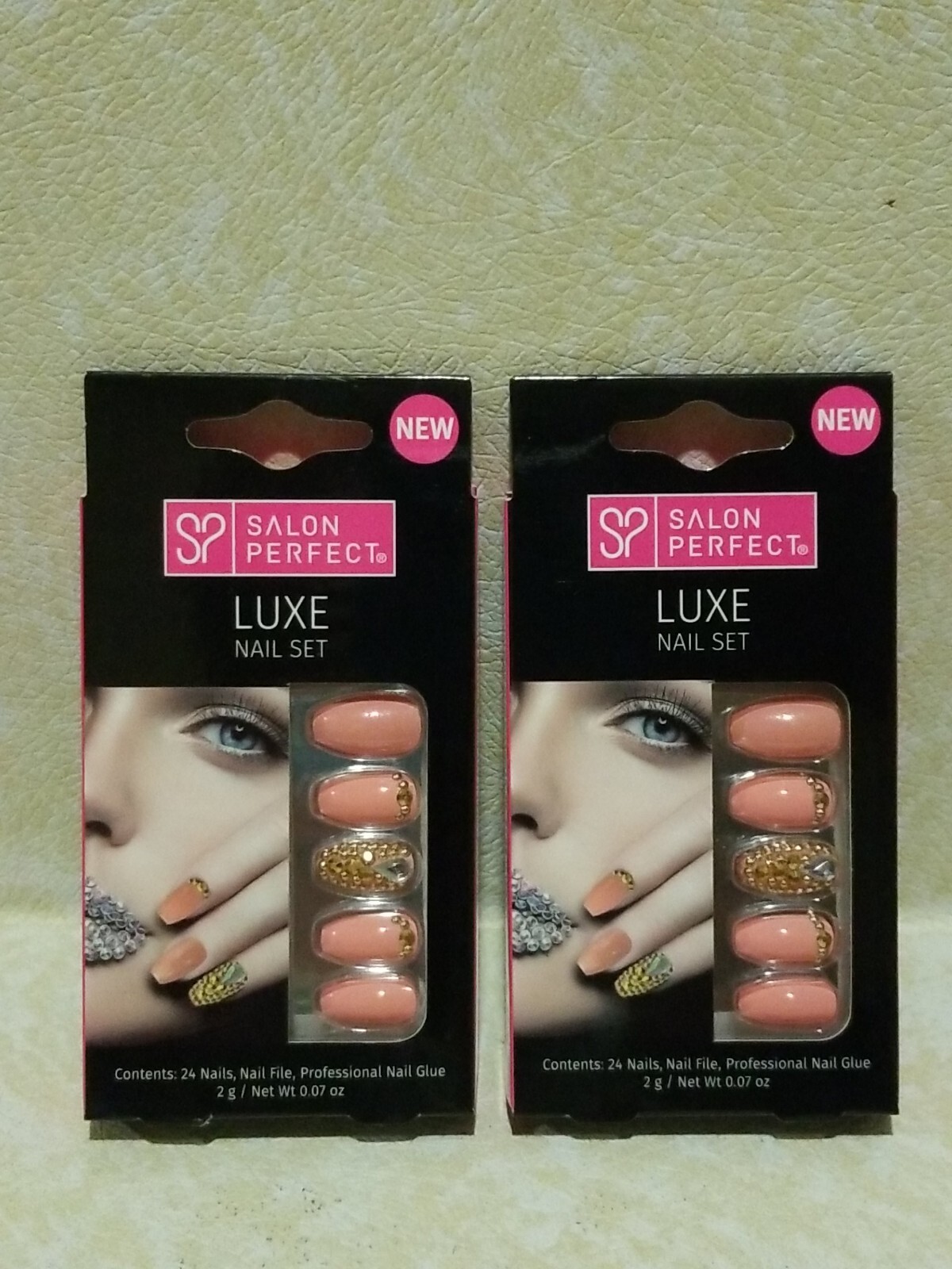 ( LOT OF 2 ) SALON PERFECT 24 Nails LUXE NAIL SET • Design # 673971 * NO GLUES*