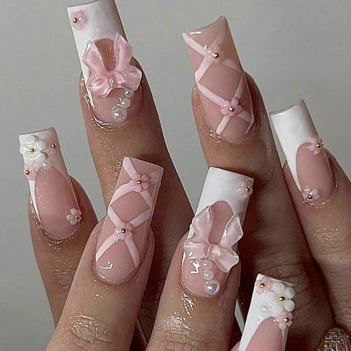 24Pcs Upgrade Your Look with Pink Leopard Print Bow Full Coverage False Nail Set
