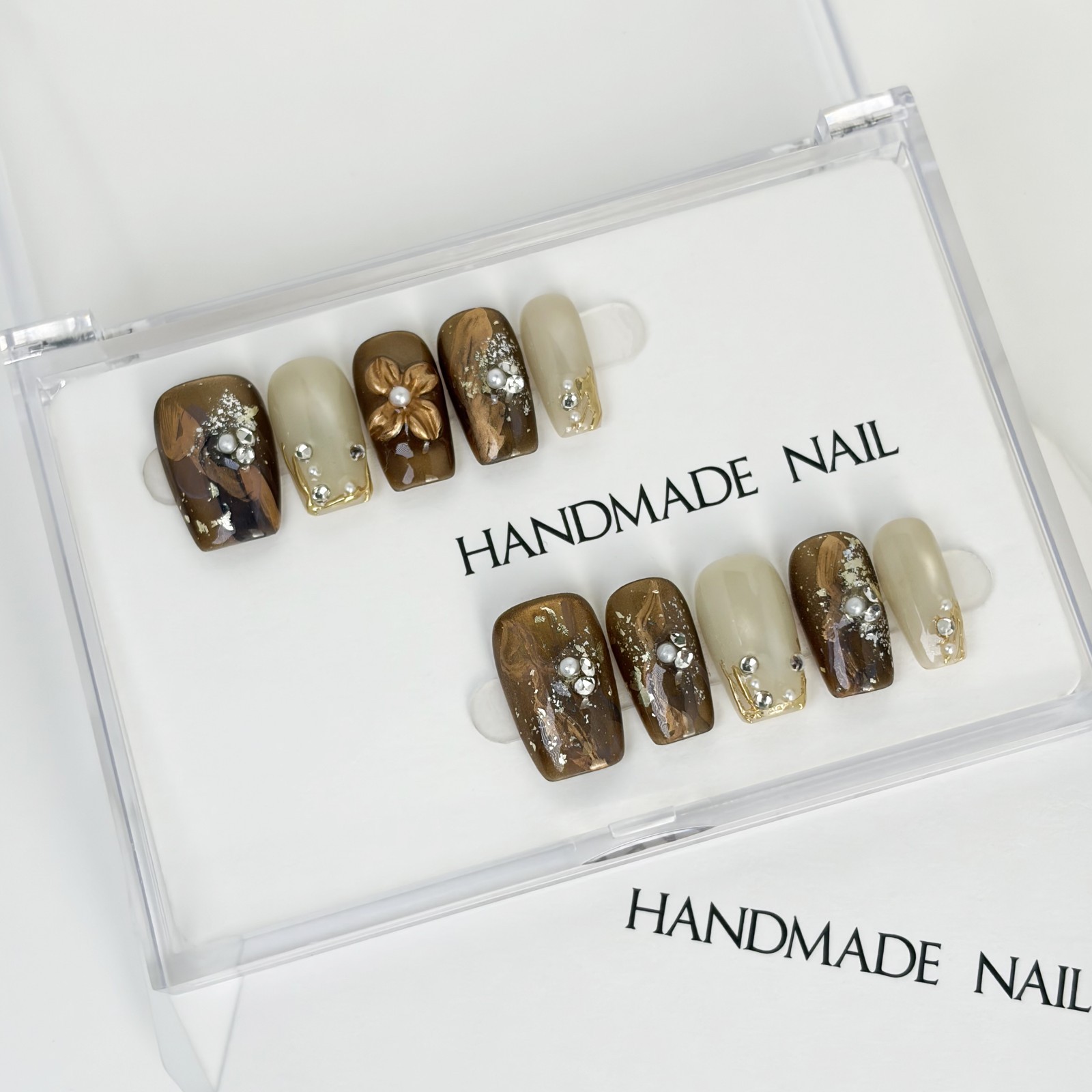 Vintage Gold Amber Press-On Nails with Pearl & Metal Flowers – Square Shape