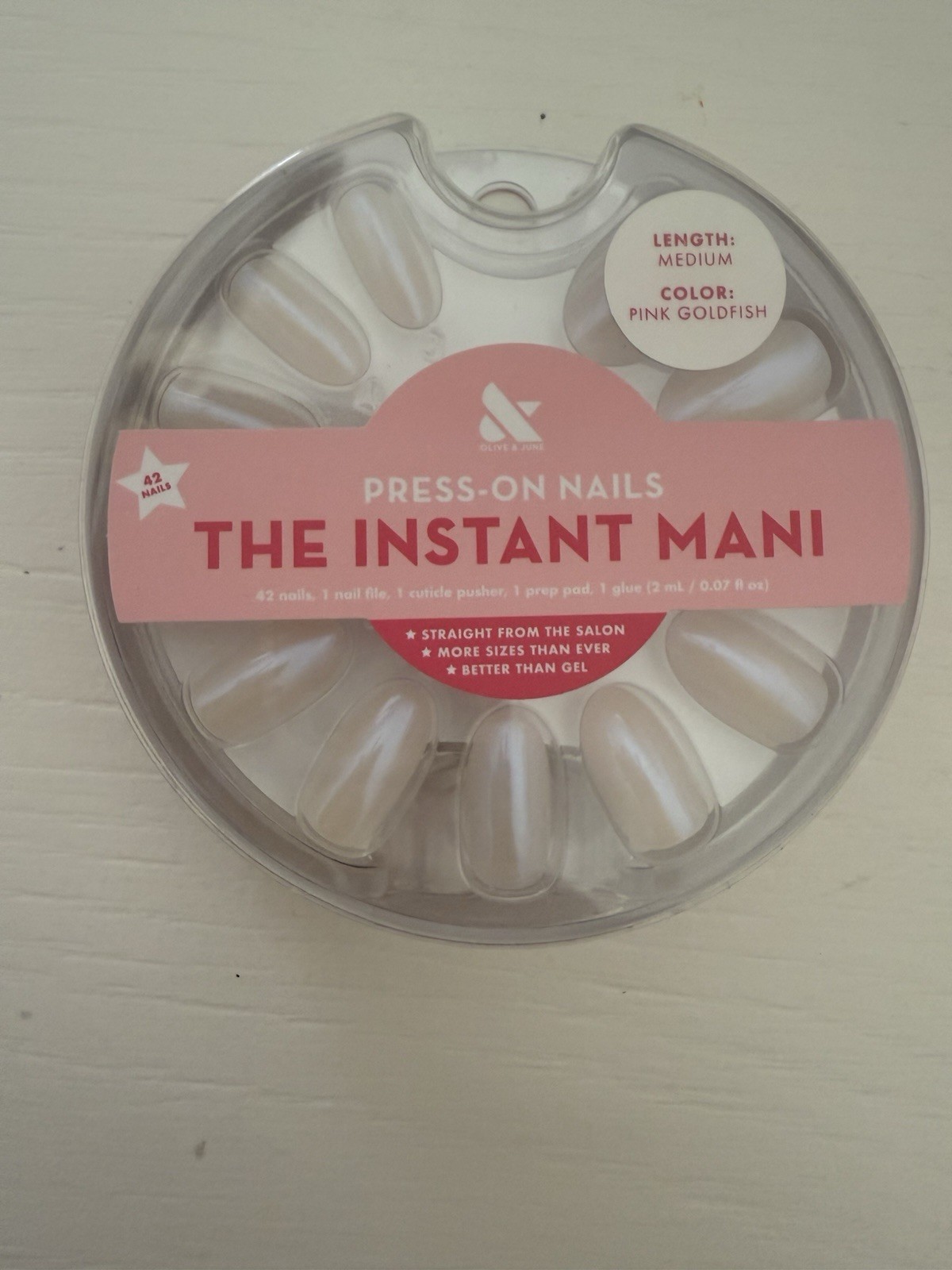 Olive and June The Instant Mani Press On Nails- Medium and Short Length NEW NEW