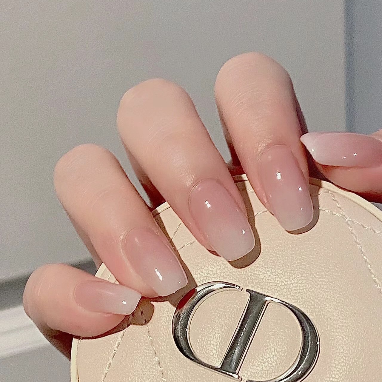 Daily versatile cat-eye and French detachable and reusable press on nails 2 pack