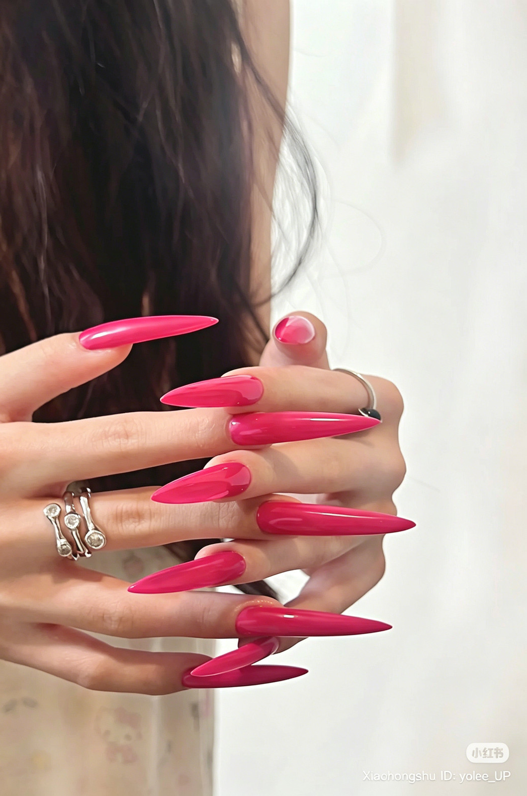 Real Shot Dopamine Ins European Almond Brightening Fluorescent Finished Nails, H