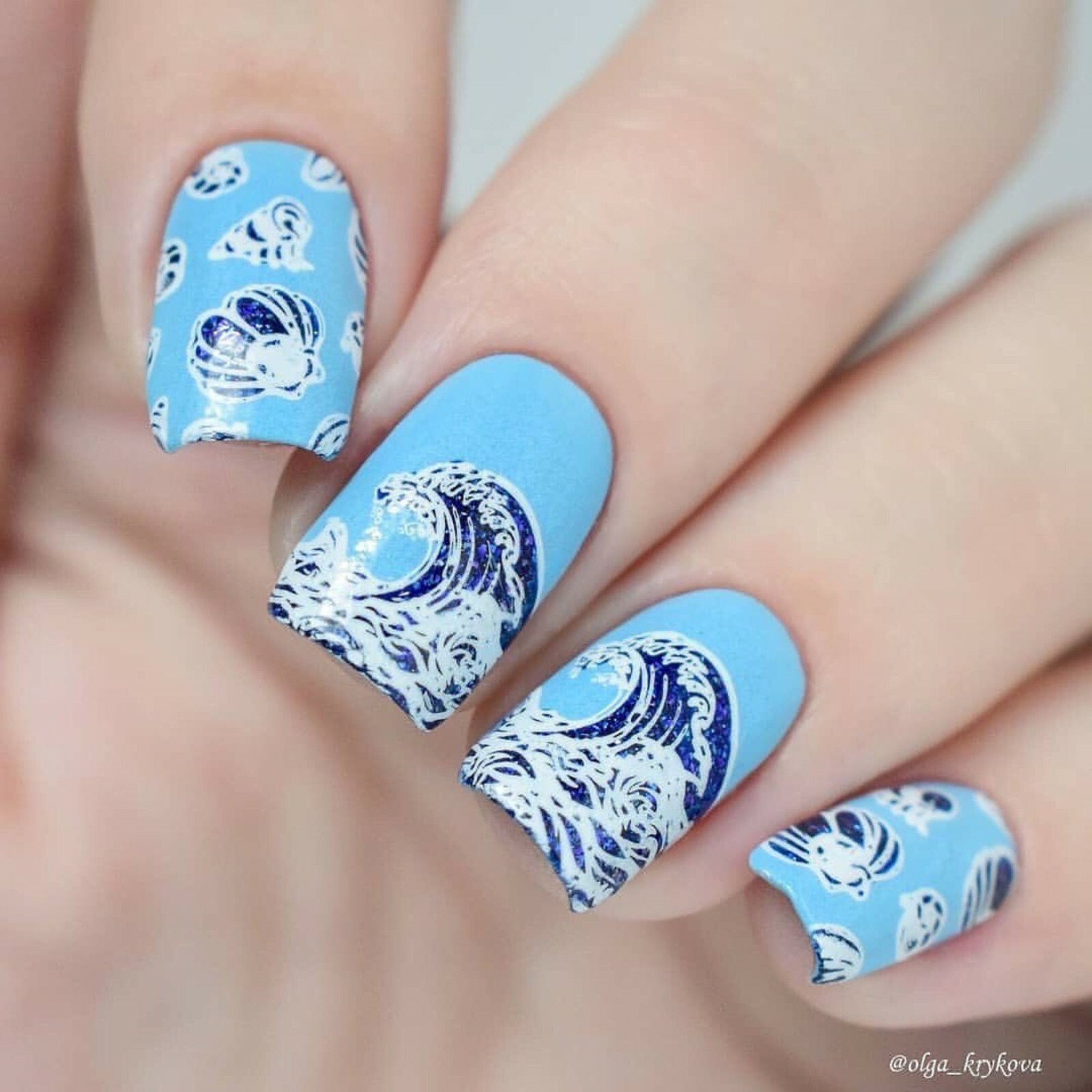 B038 Lost at Sea Stamping Plate For Stamped Nail Art Design