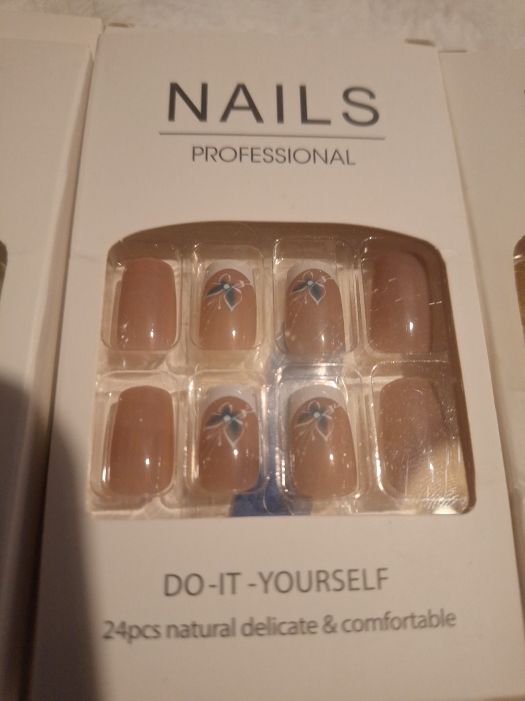 Set of 4 DIY Press On Fake Nails 24pcs Each Box Full Cover Multicolor NEW