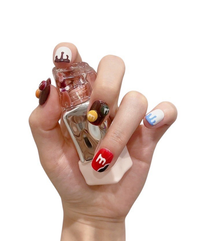 Press on Nails Short Round Multiple Color with MM Design (102)