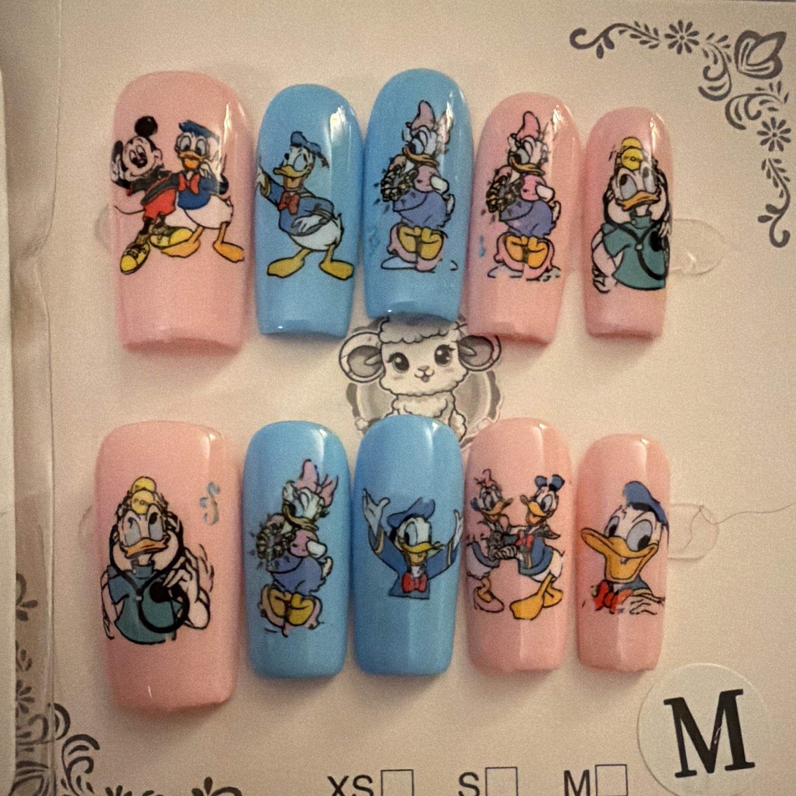 Press-On Nails Size Medium
