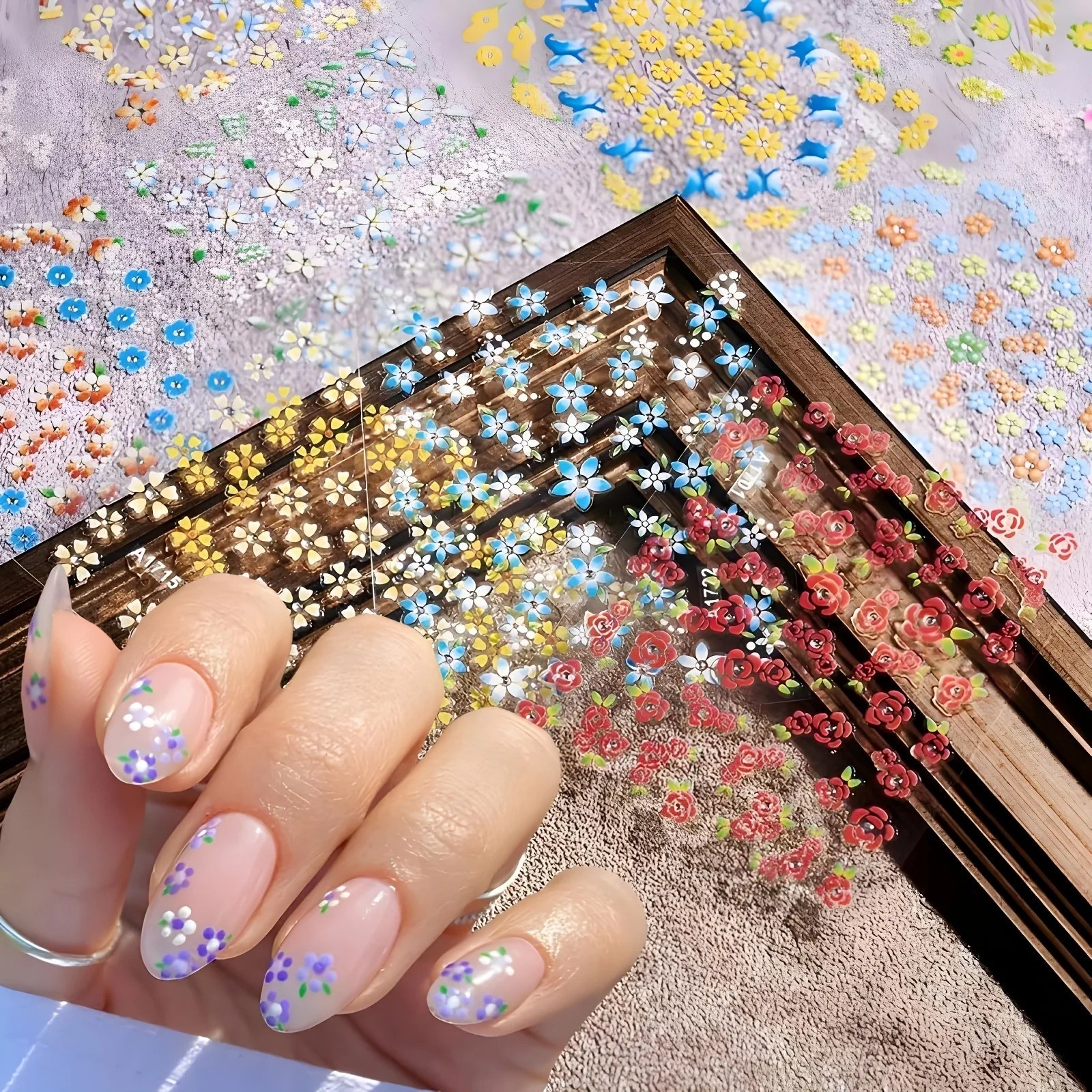 30PCS DIY Nail Art Sticker Decal Daisy Flower Lace Butterfly Slider Manicure NH9