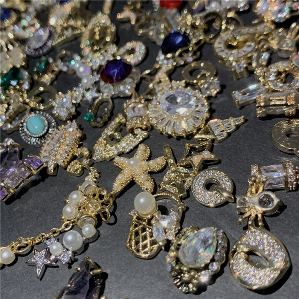 50Pcs Random Mix luxury nail charm Mixed Style 3D Alloy Crystal Rhinestone Gem