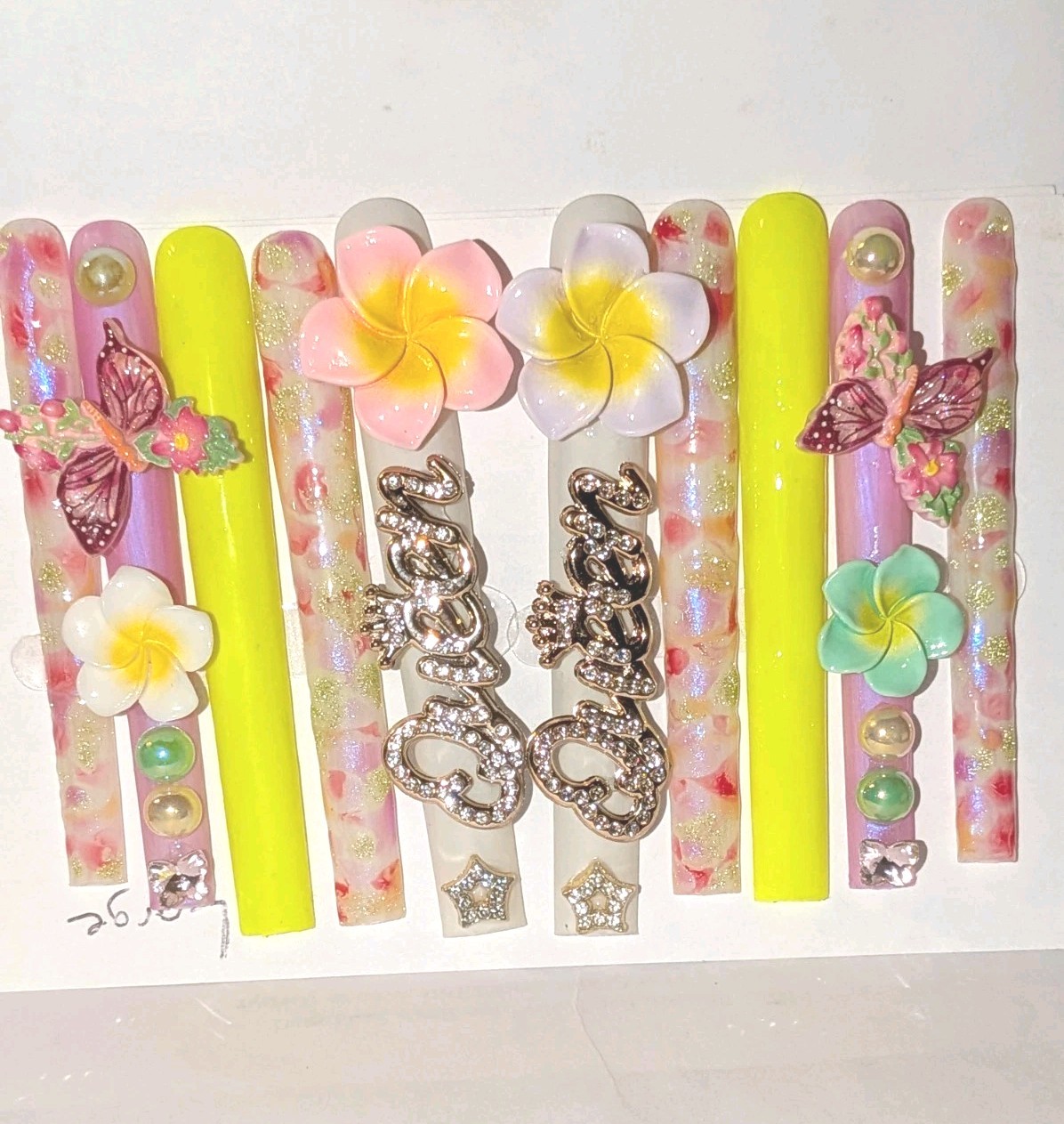 Handmade 6XL Tropical Floral Rhinestone Press-On Nail Set – Yellow, Pink, White