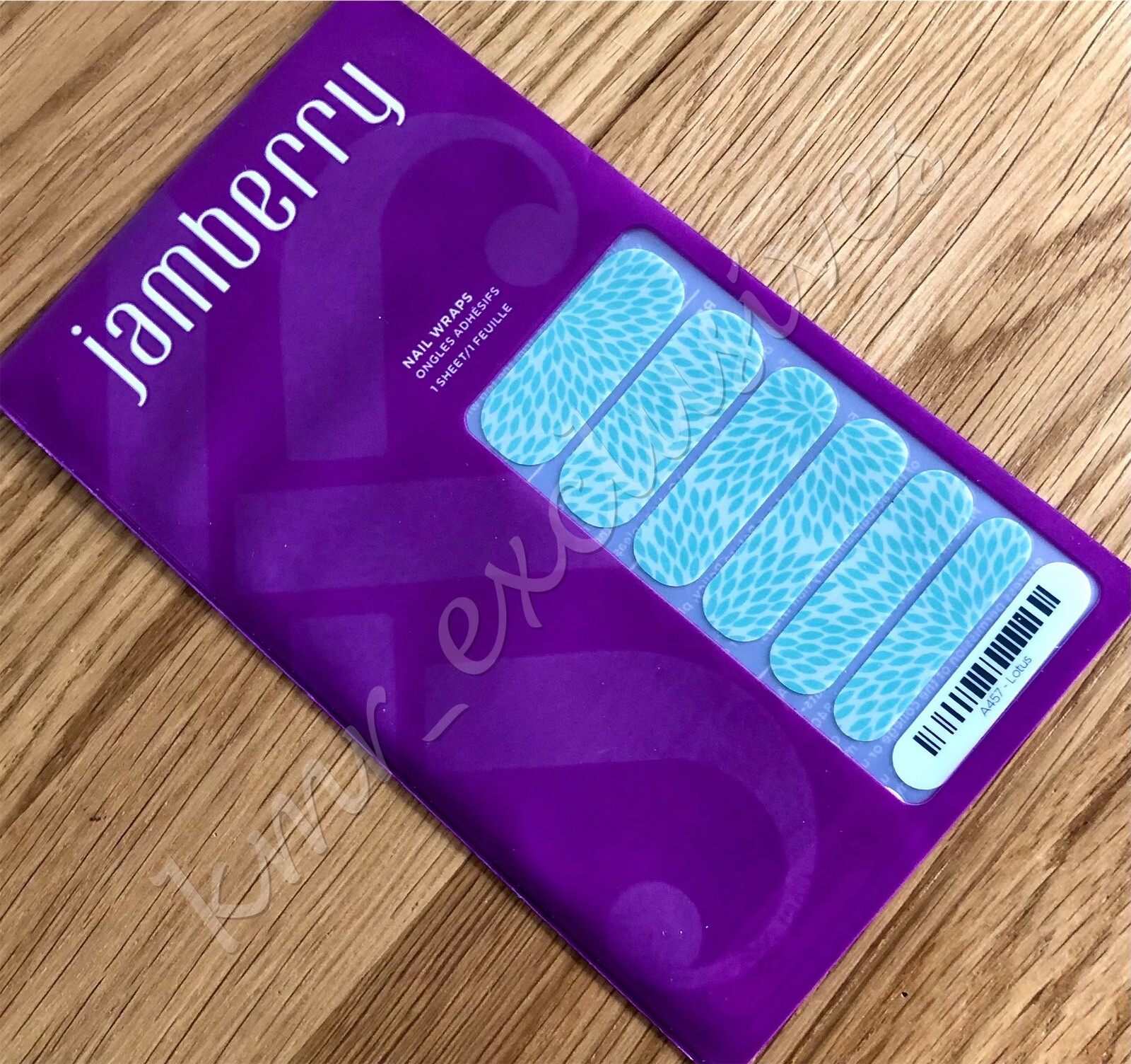 NIP Jamberry Retired Vinyl Nail Wraps Full Sheet “Lotus” Teal w Geo Leaf Pattern