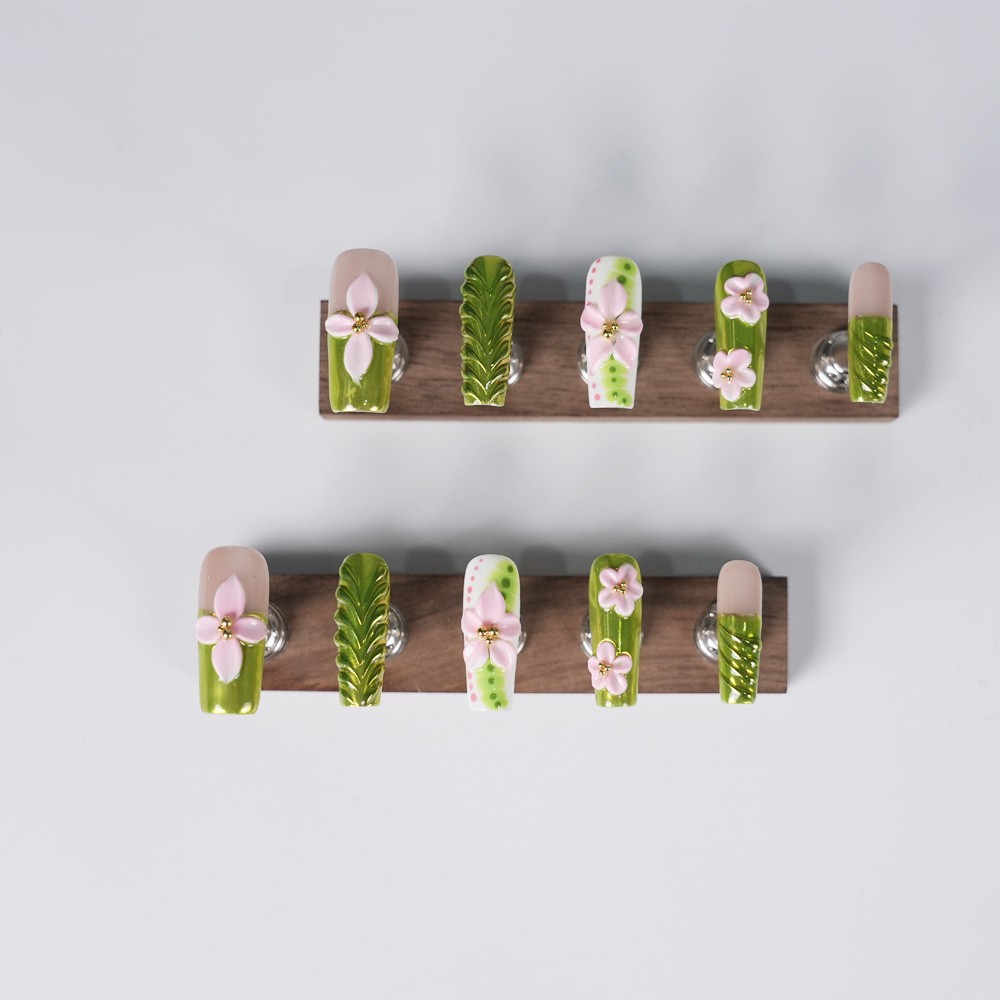 Handmade Green Nude Floral Press on Nails 3D Flower Glossy Fashion Fake Nails