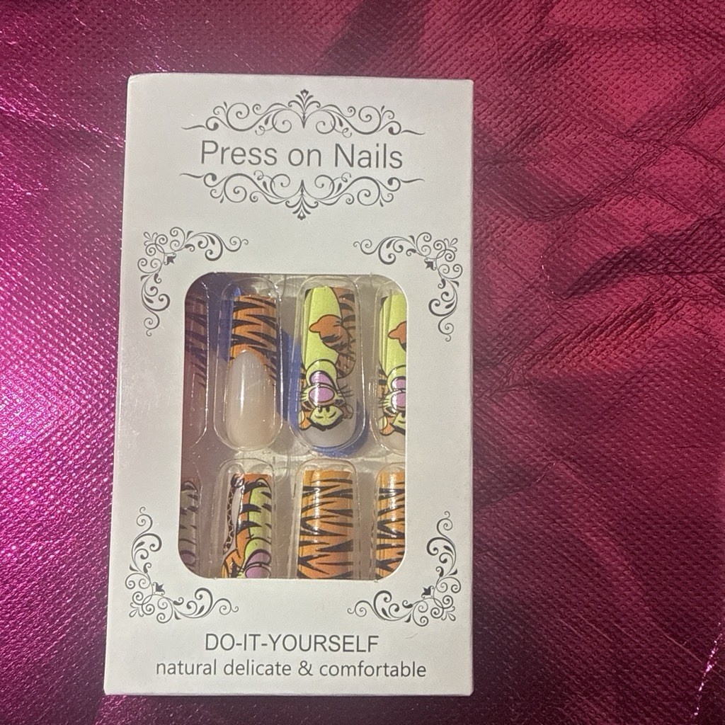 Multicolor Square Long Press-On Nails Full Cover, Pre-Designed Animal Print