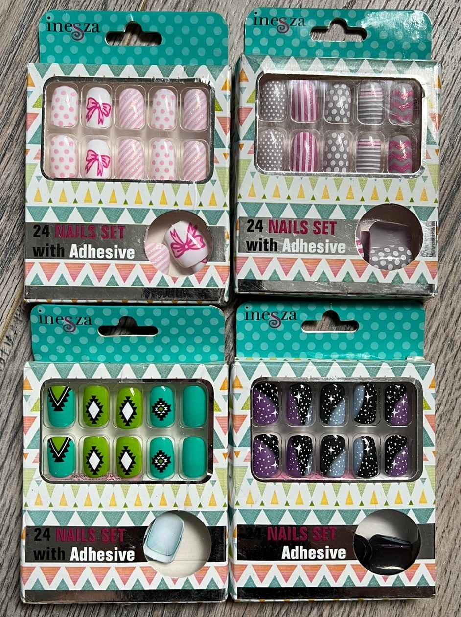 Lot of 50 Kids Press-On Nail Sets Inesza – Holiday Party & Activities Fun **NEW