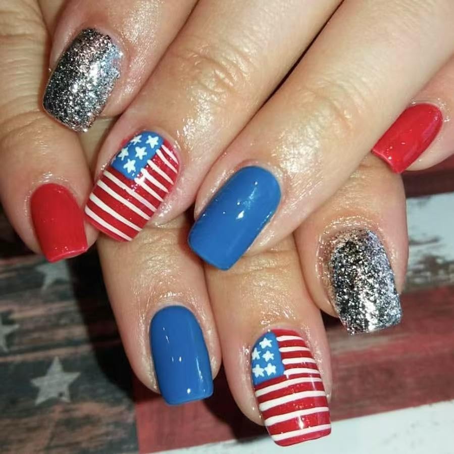 24Pcs 4th of July Press on Nails Short Square Independence Short, Multicolor