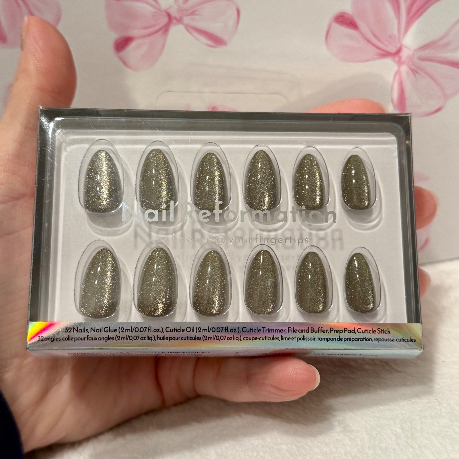 Nail Reformation Confidence at Your Fingertips 32 Piece Press On Nails Glitter