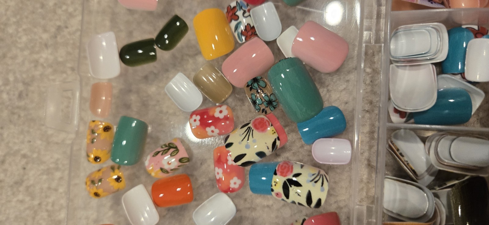 Glue On Colorful Nails Press On Nais Glue Not Included. Printed Nails. Box 120