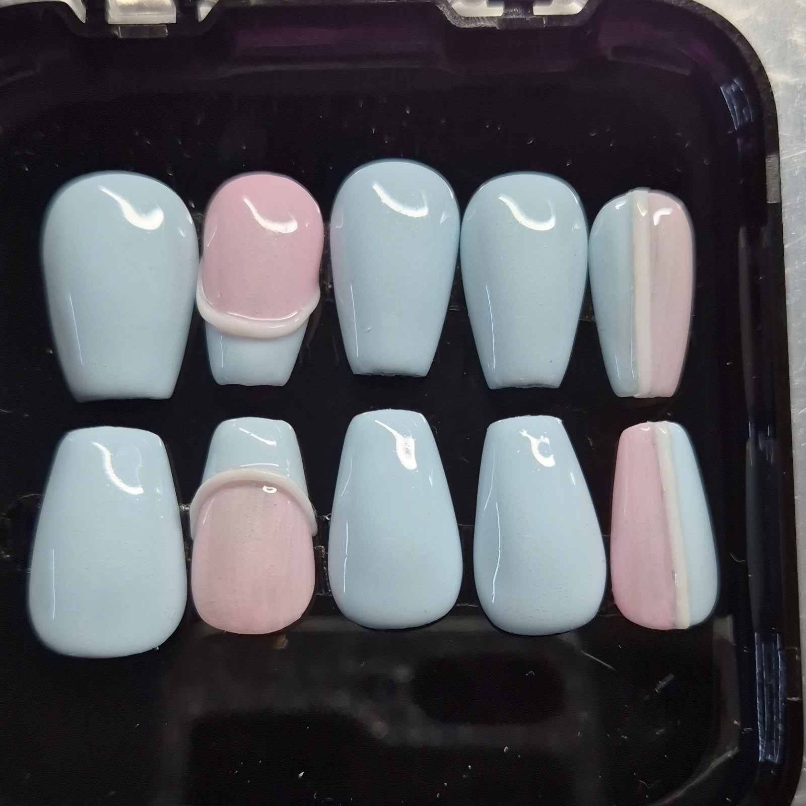 Light Blue Pink White Shiny Square Press-On Nails Set Pre-Designed Full Cover