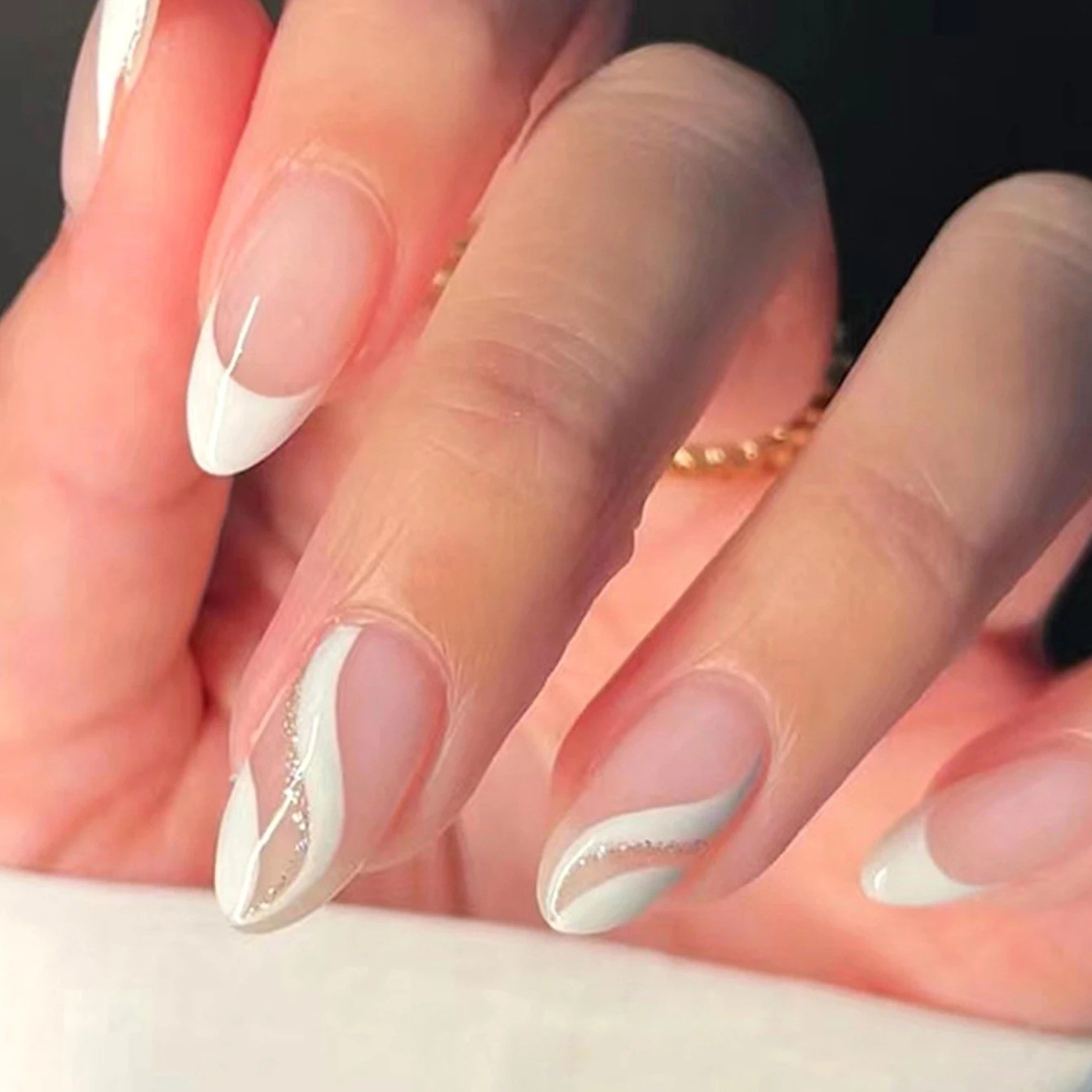 24 Pcs Oval Short Press On Nails Gradient Glossy Mixed Colors False Nail Set