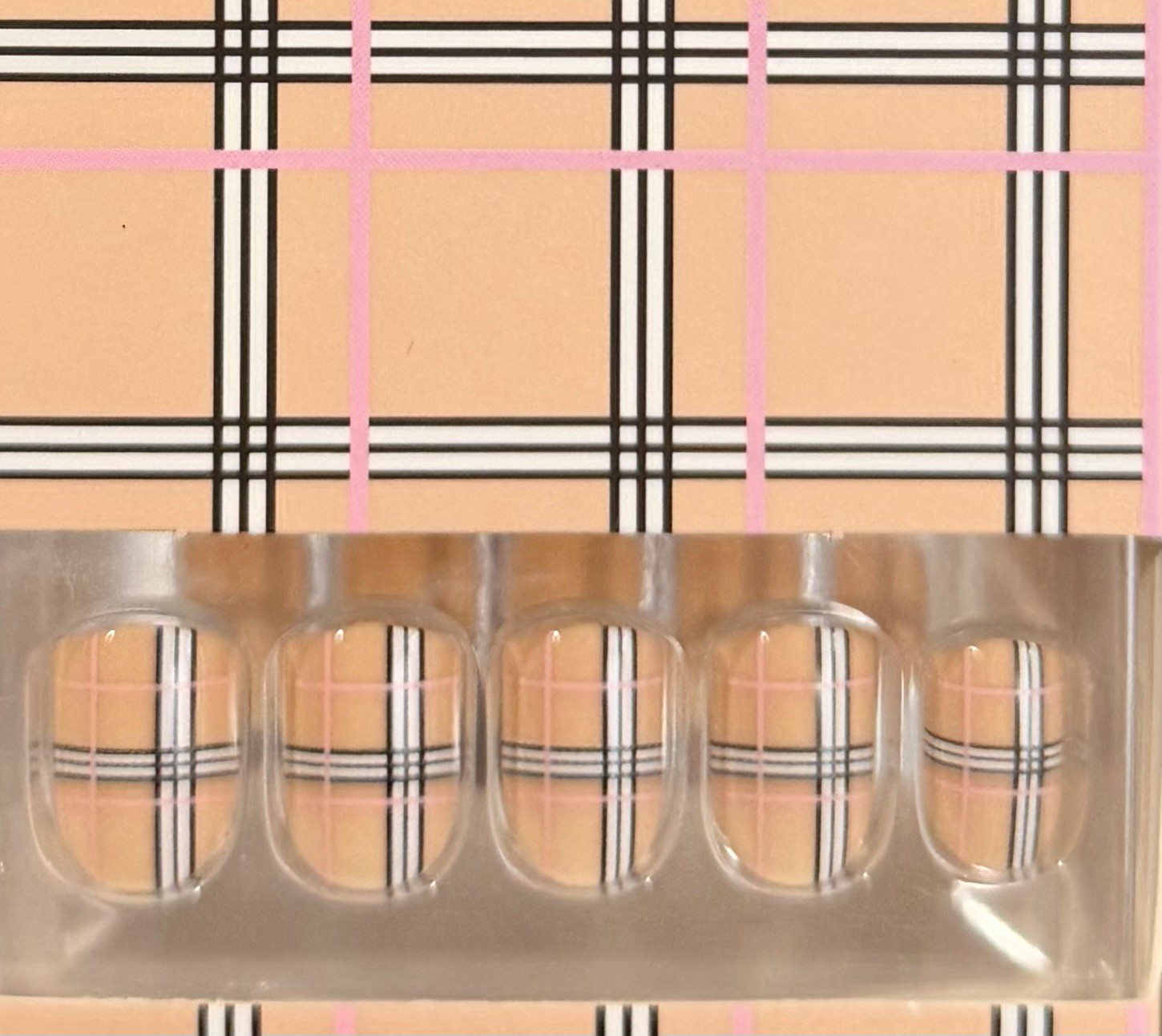 Red Aspen Press On Short Square Shiny Pink Plaid Mix Autumn Plaid 🎀