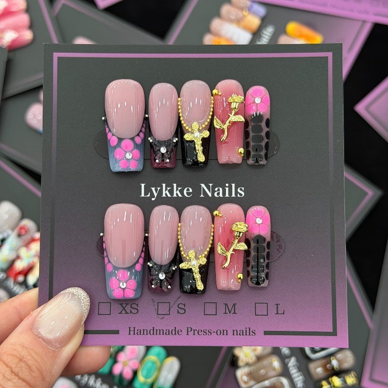 80 Nail Art with Mixed Color Scheme Suitable for Any Occasion, Reusable Nail Art