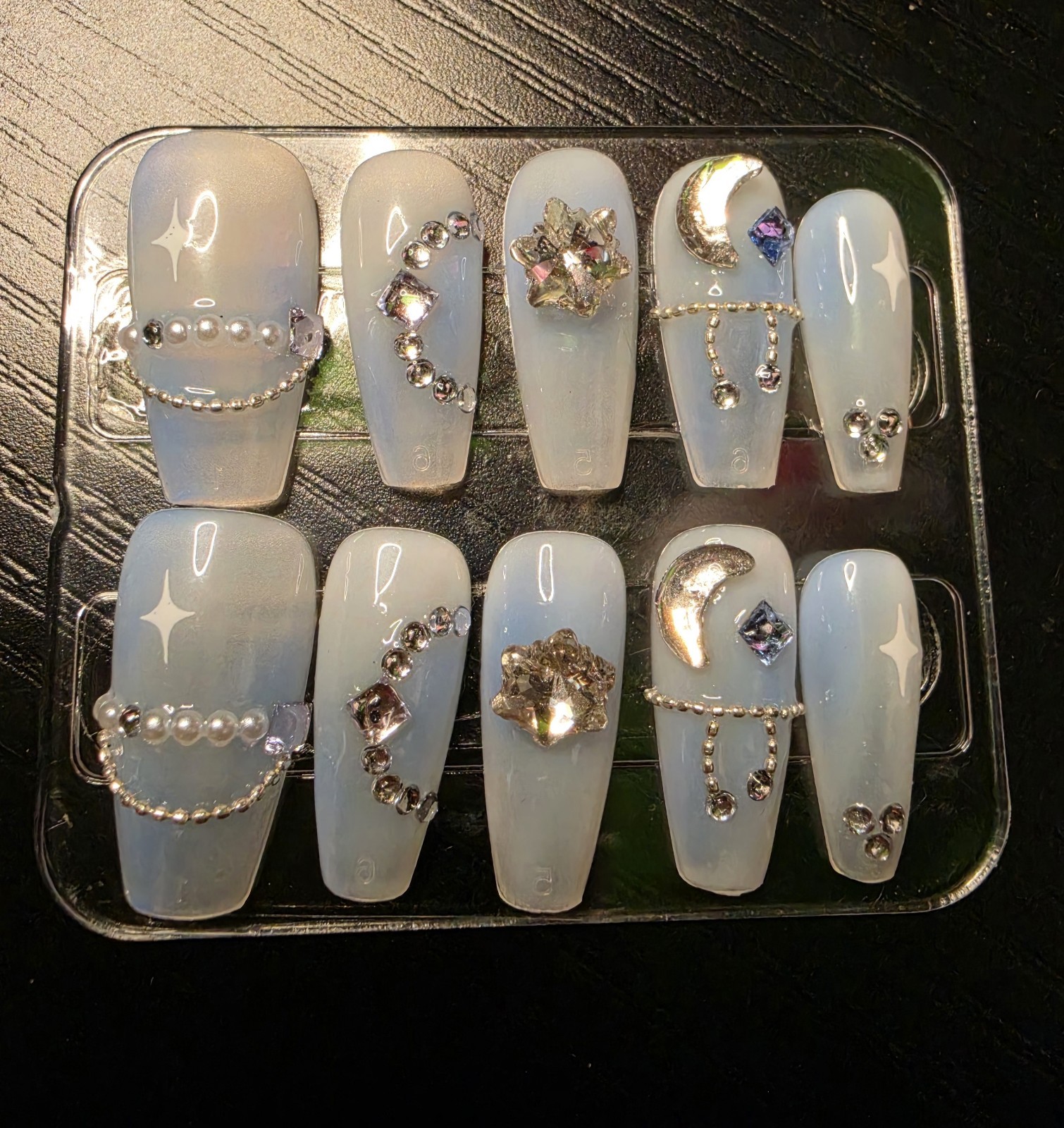 Handmade Press-On Nails: Size Medium