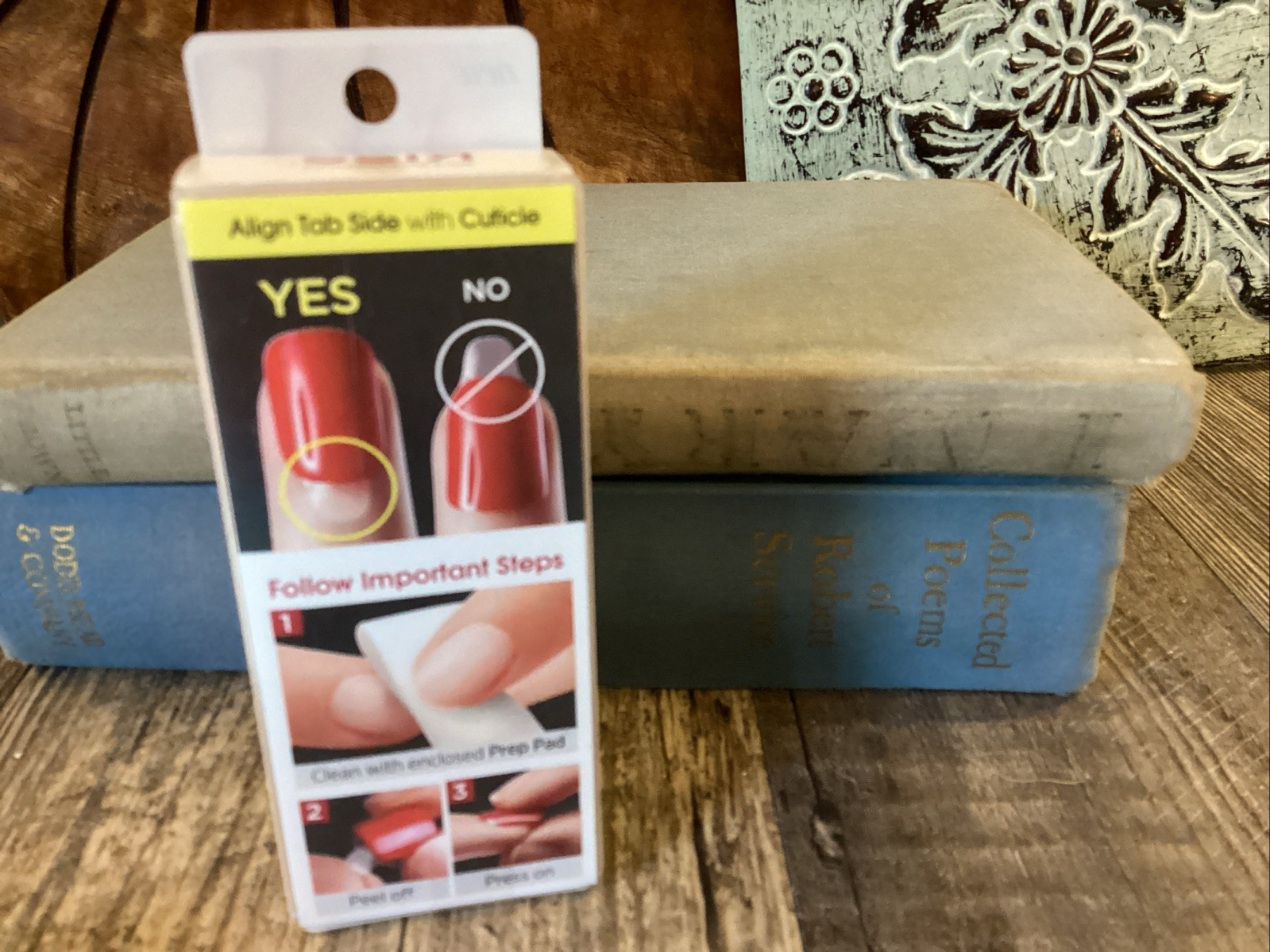 KISS imPRESS”Lucky” Short Length Press-On Manicure Nails